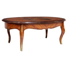 Signierter italienischer Couchtisch im Louis-XV-Stil von Fratelli Cattaneo