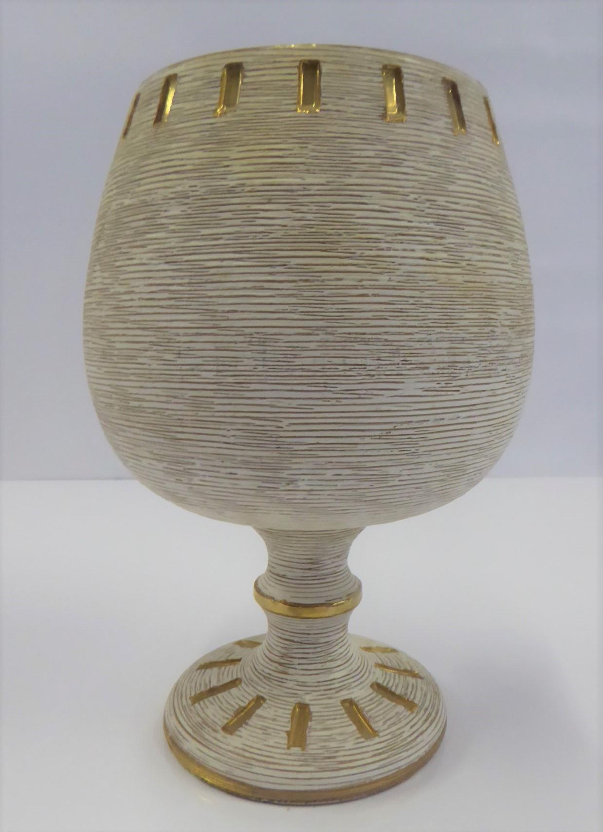 Mid-20th Century Fratelli Fanciullacci Chalice Shaped Textured Italian Modern Pottery Vase, 1960s