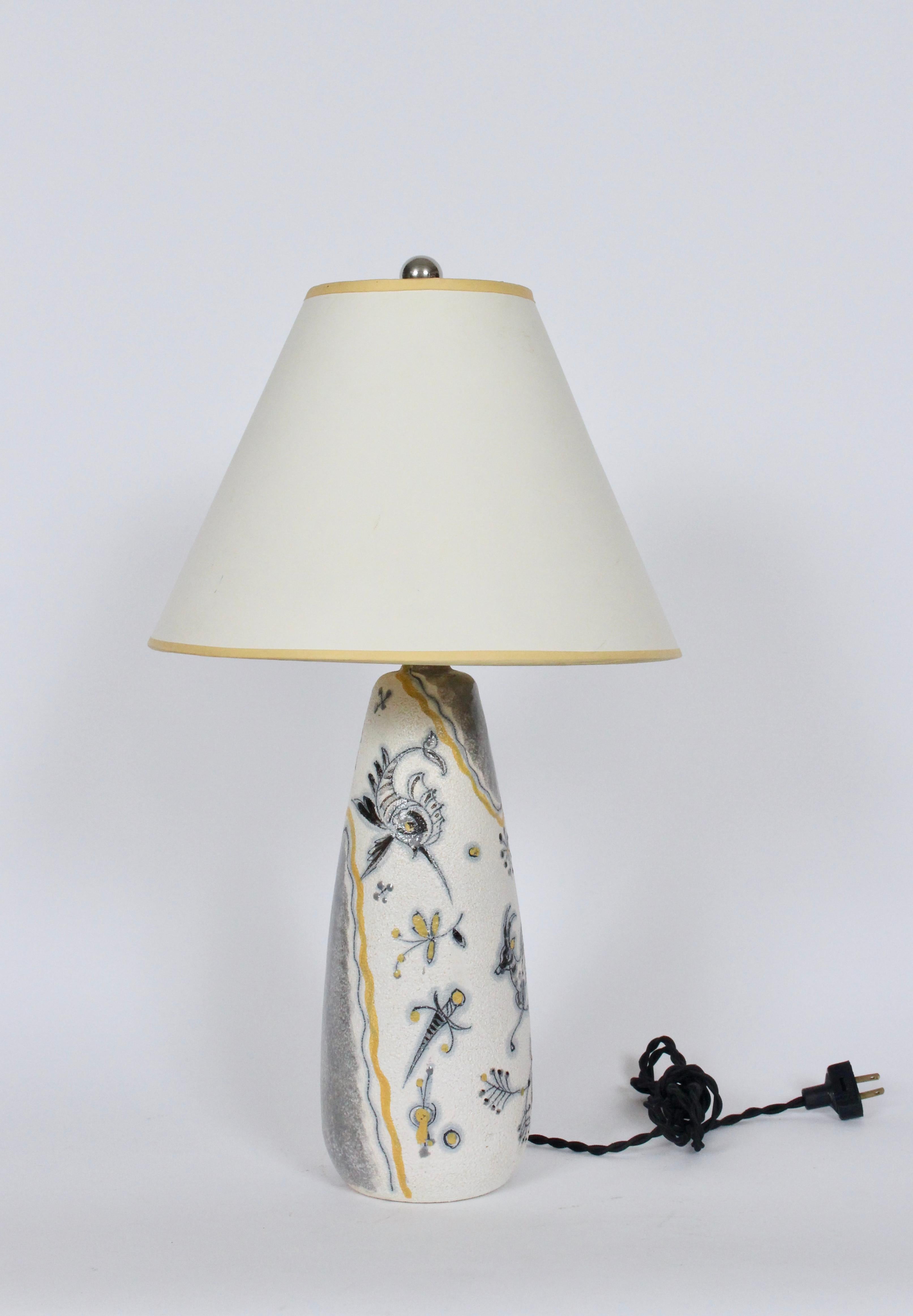Fratelli Fanciullacci Mustard & Grey Hand Painted Fauna Art Pottery Table Lamp  For Sale 7