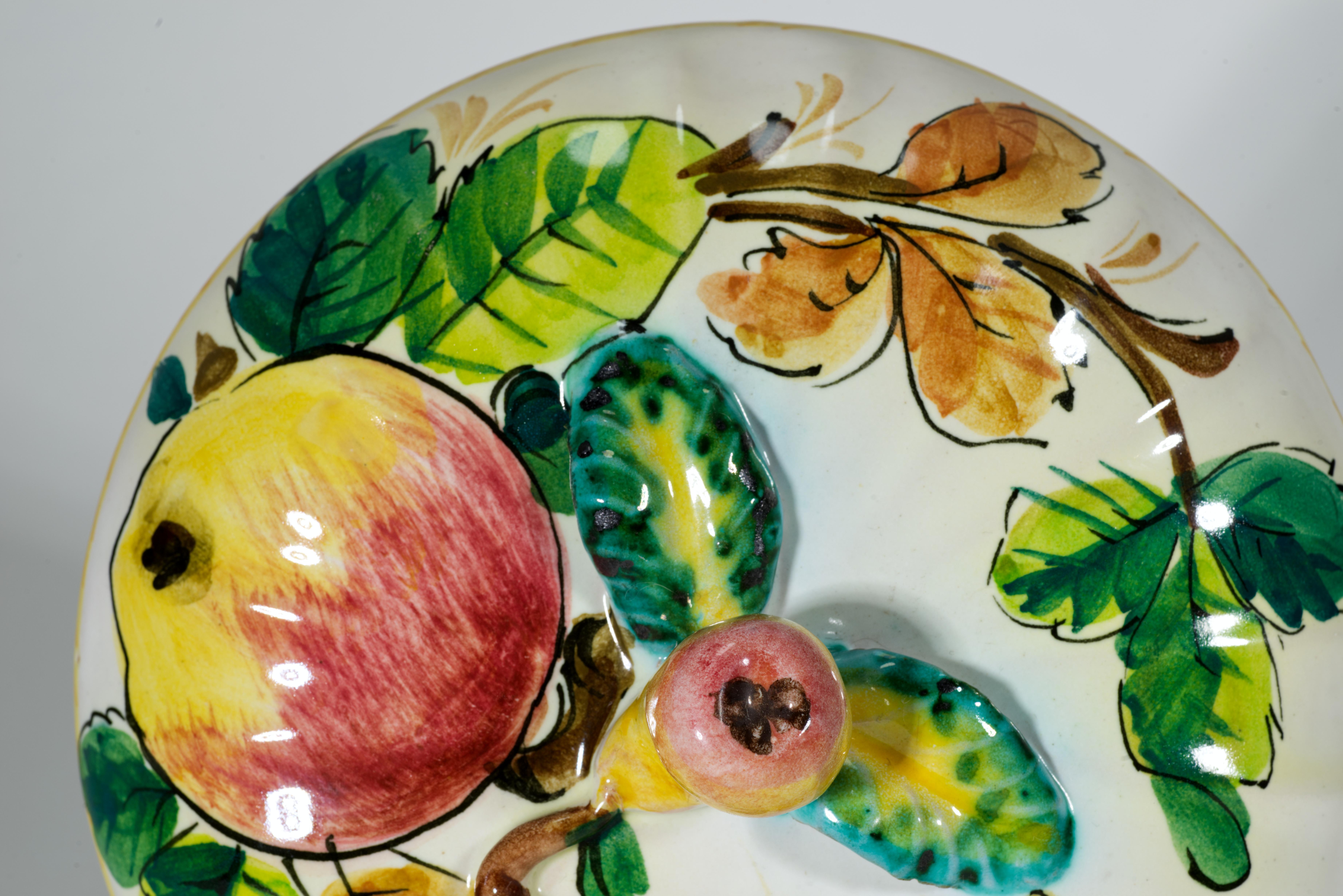 Piatto da portata in maiolica Fratelli Fanciullacci, Italia, metà del secolo scorso In condizioni buone in vendita a Clifton Springs, NY