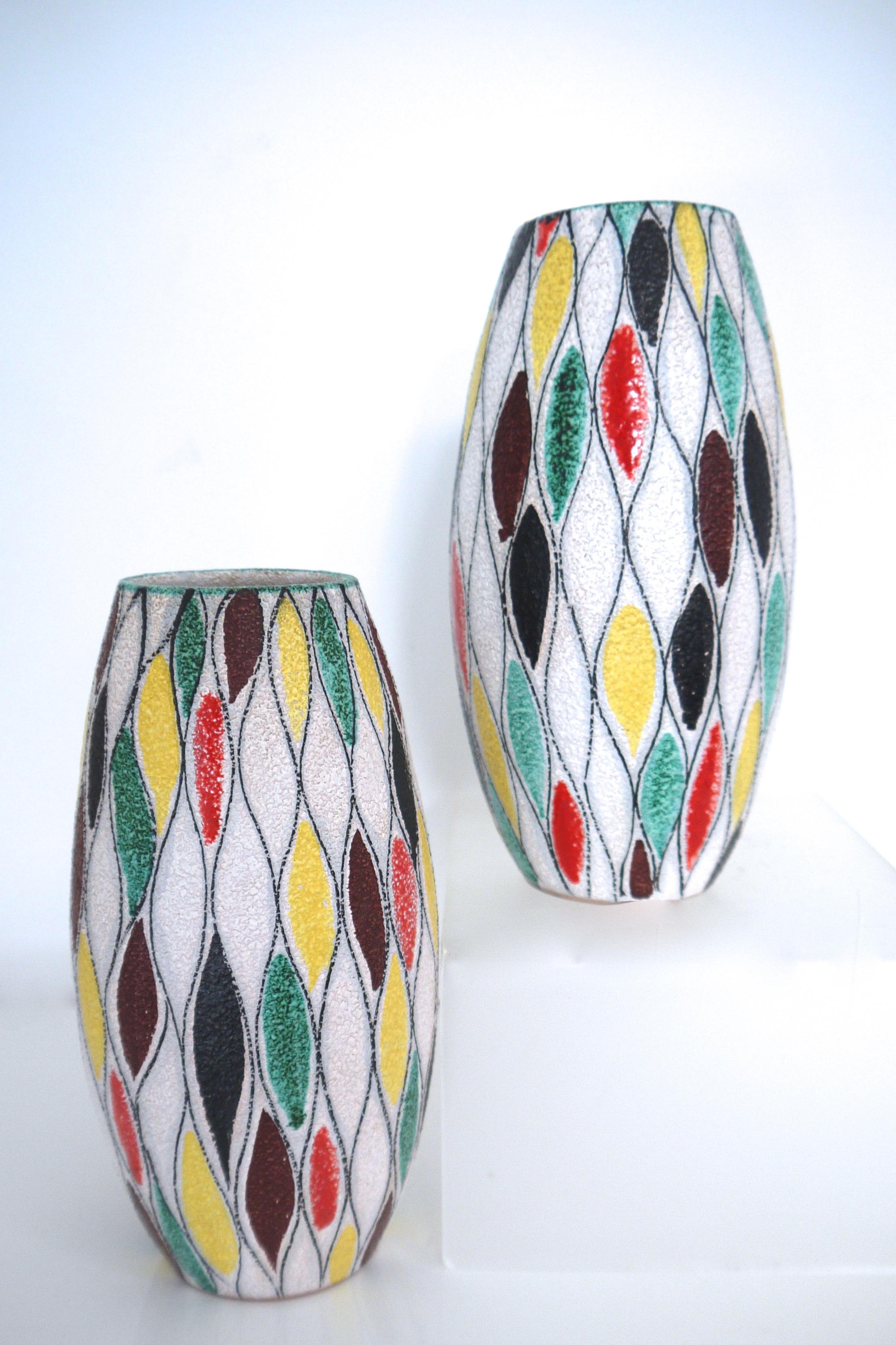 Fratelli Fanciullacci Modernist Matching Vases 1965, Signed  In Good Condition For Sale In Halstead, GB