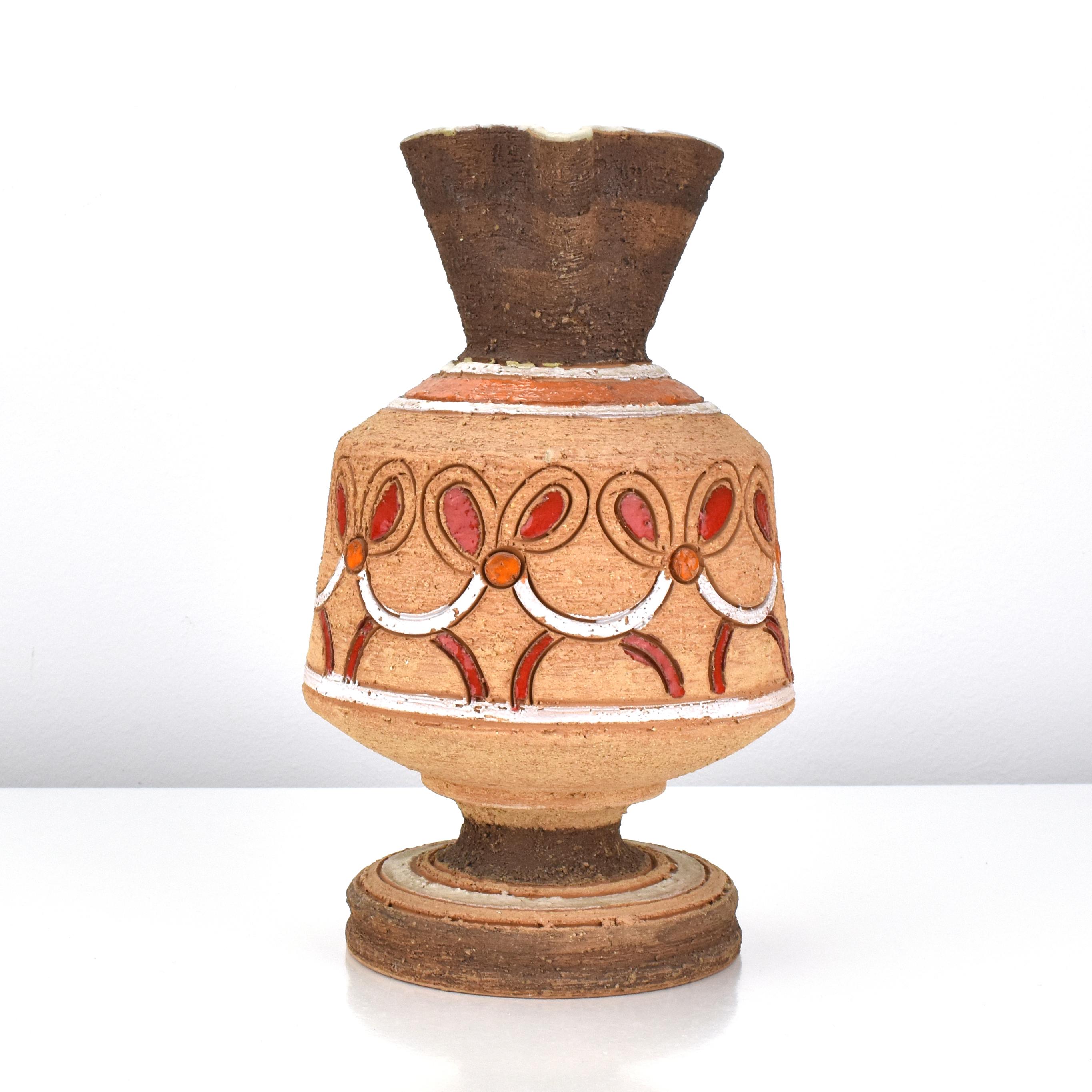 Hand-Crafted Fratelli Fanciullacci Pottery Vase Moroccan Pattern Design 1960s Italian Raymor For Sale