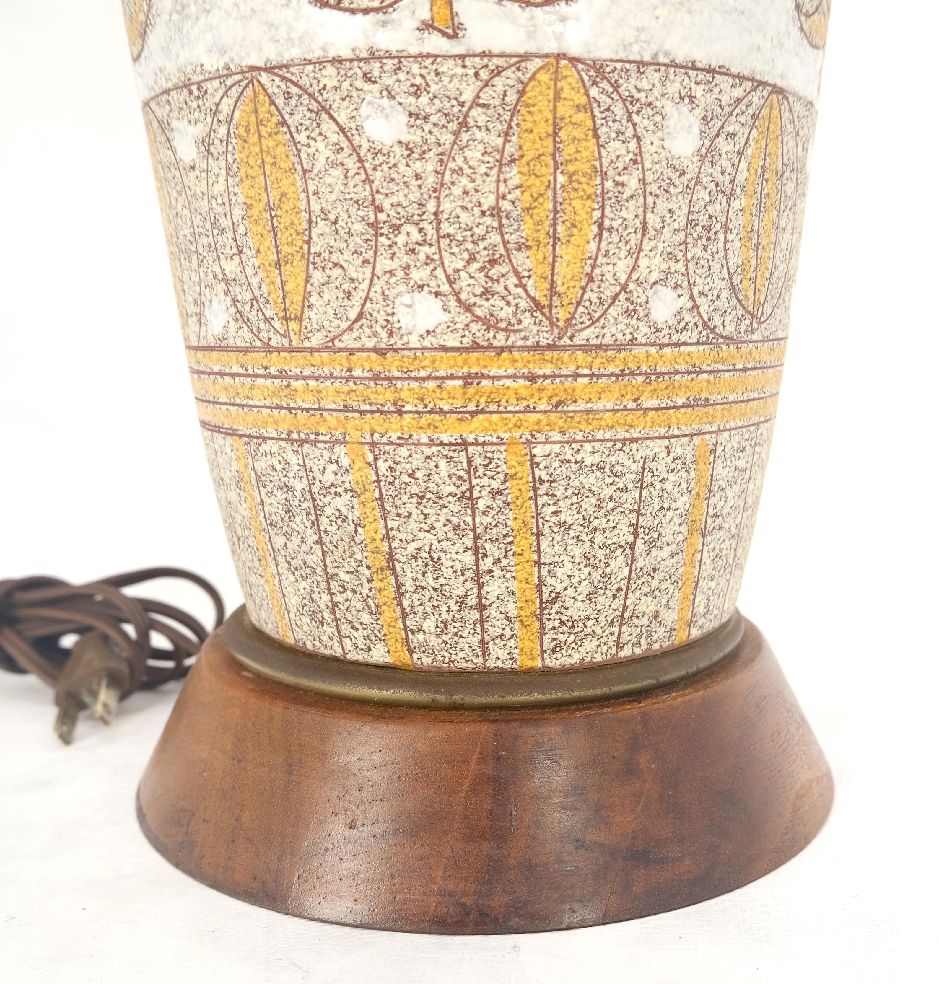 Fratelli Fanciullacci  Ramor Pottery Table Lamp Original Shade Walnut Base MINT!