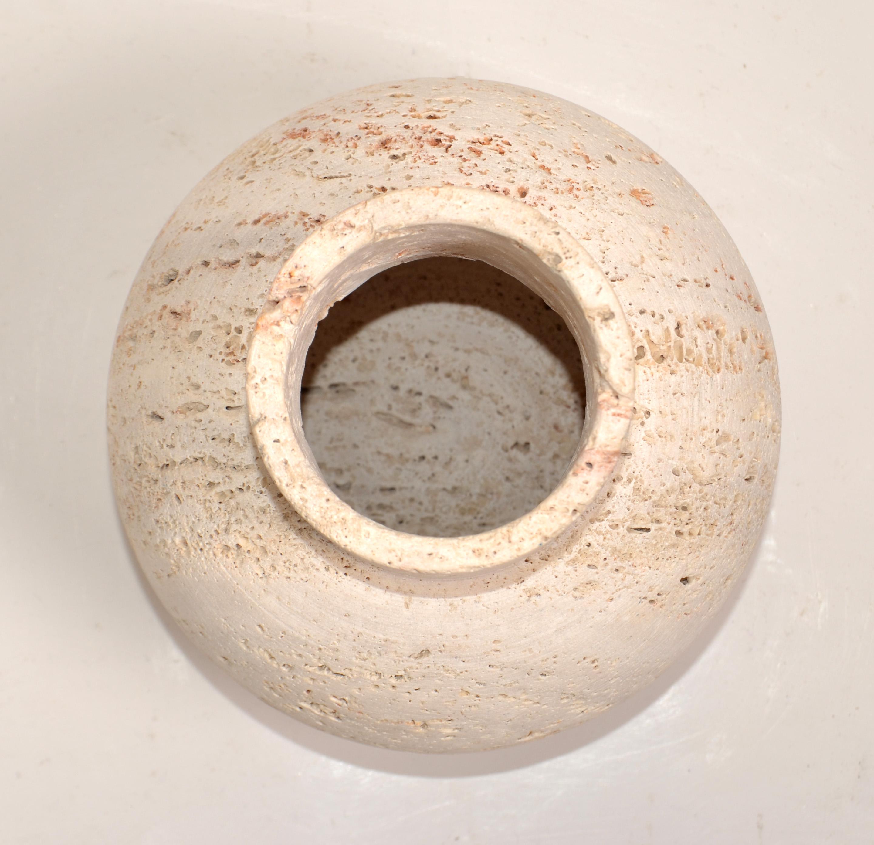 Fratelli Manelli Style Venetia Classic Travertine Stone Round Vase Raymor Italy  For Sale 4