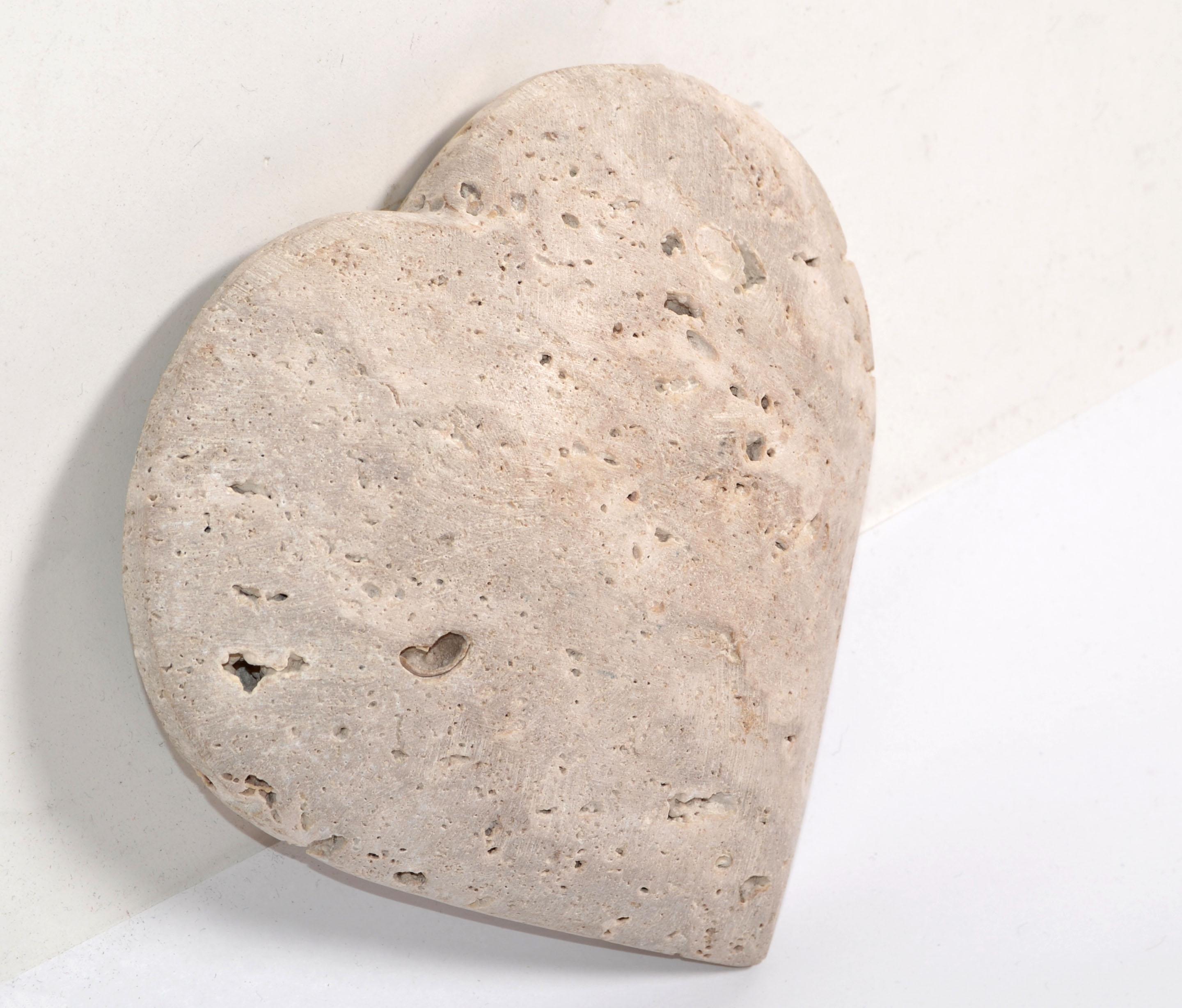 Fratelli Manelli Style Venetia Travertine Stone Heart Sculpture Raymor Italy  For Sale 2