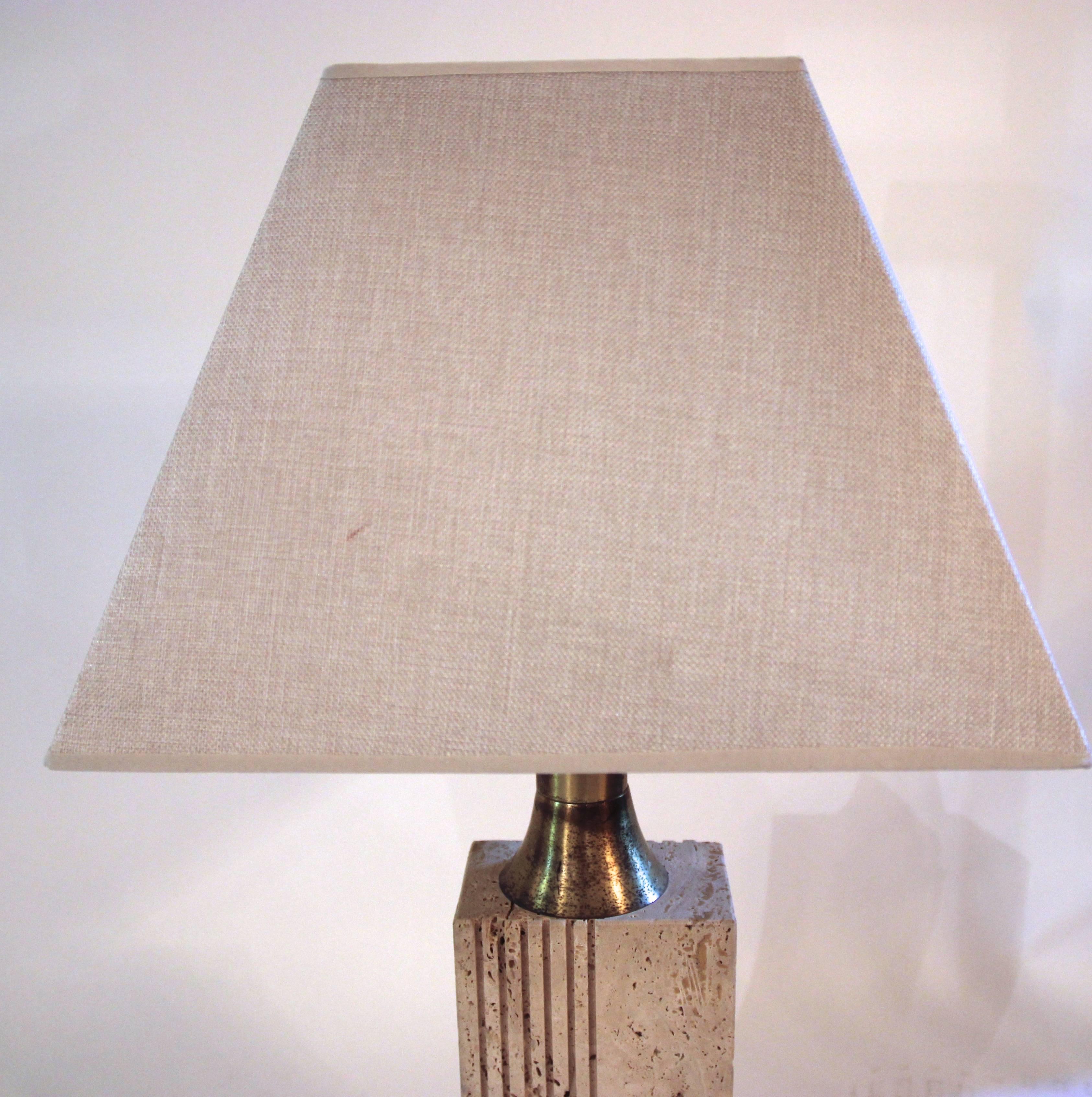 Italian Fratelli Mannelli, Table Lamp, Travertine and Golden Brass, Italy, circa 1970