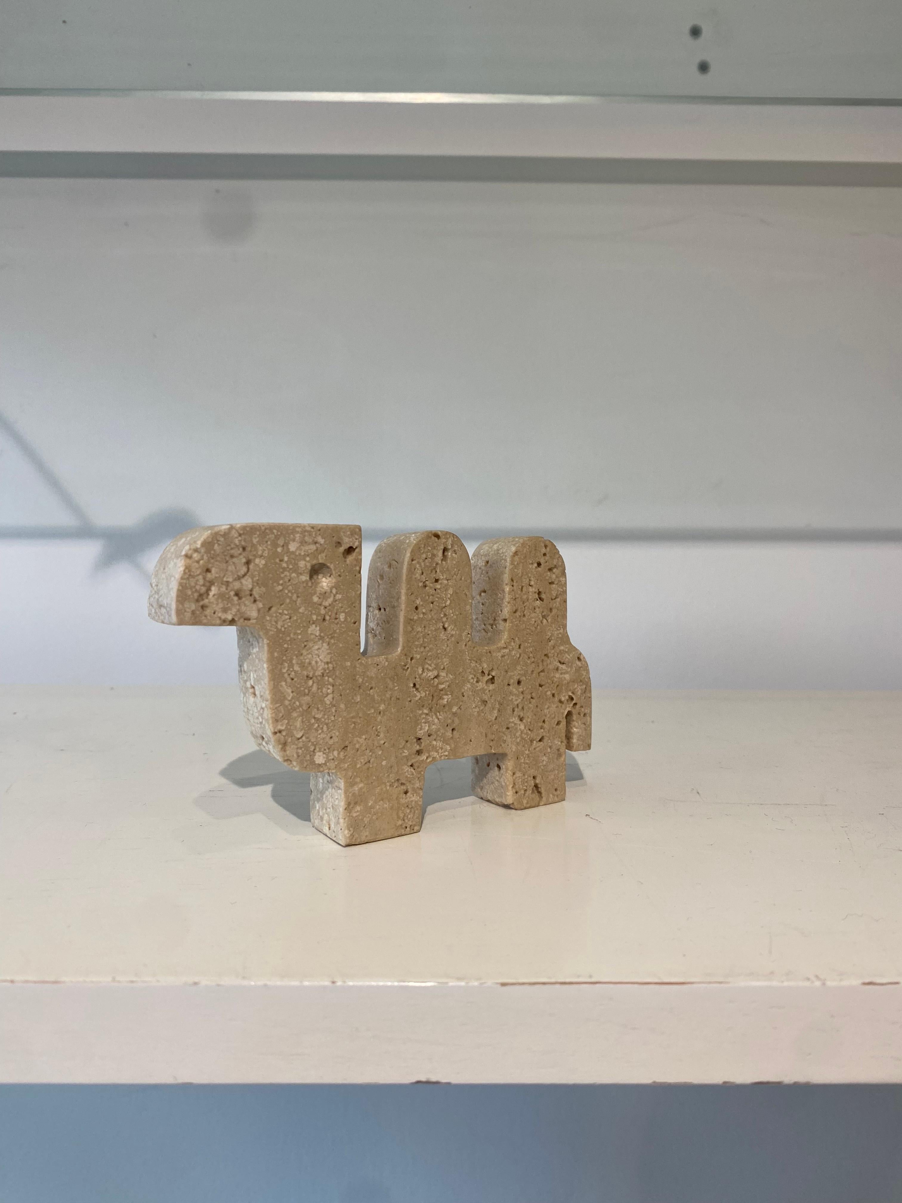 Fratelli Mannelli Travertine Camel Sculpture, Italy circa 1970's In Excellent Condition For Sale In Toronto, ON