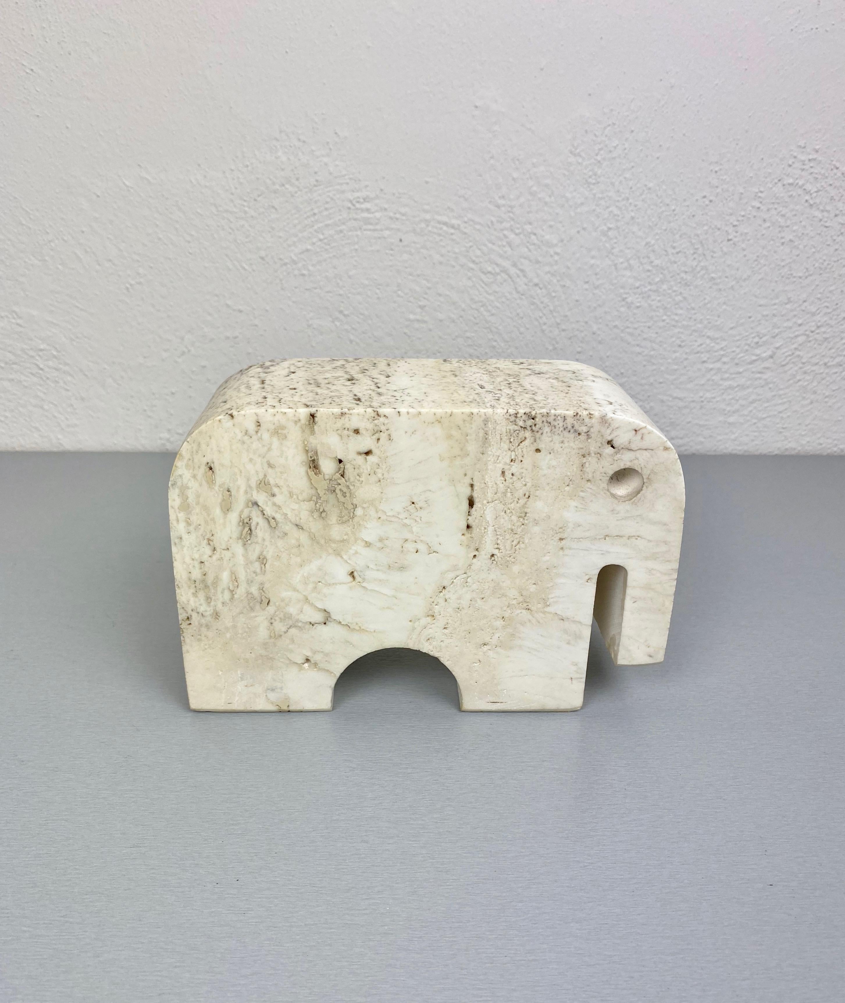Mid-Century Modern Fratelli Mannelli Travertine Elephant Sculpture Paperweights, Italy, 1970s