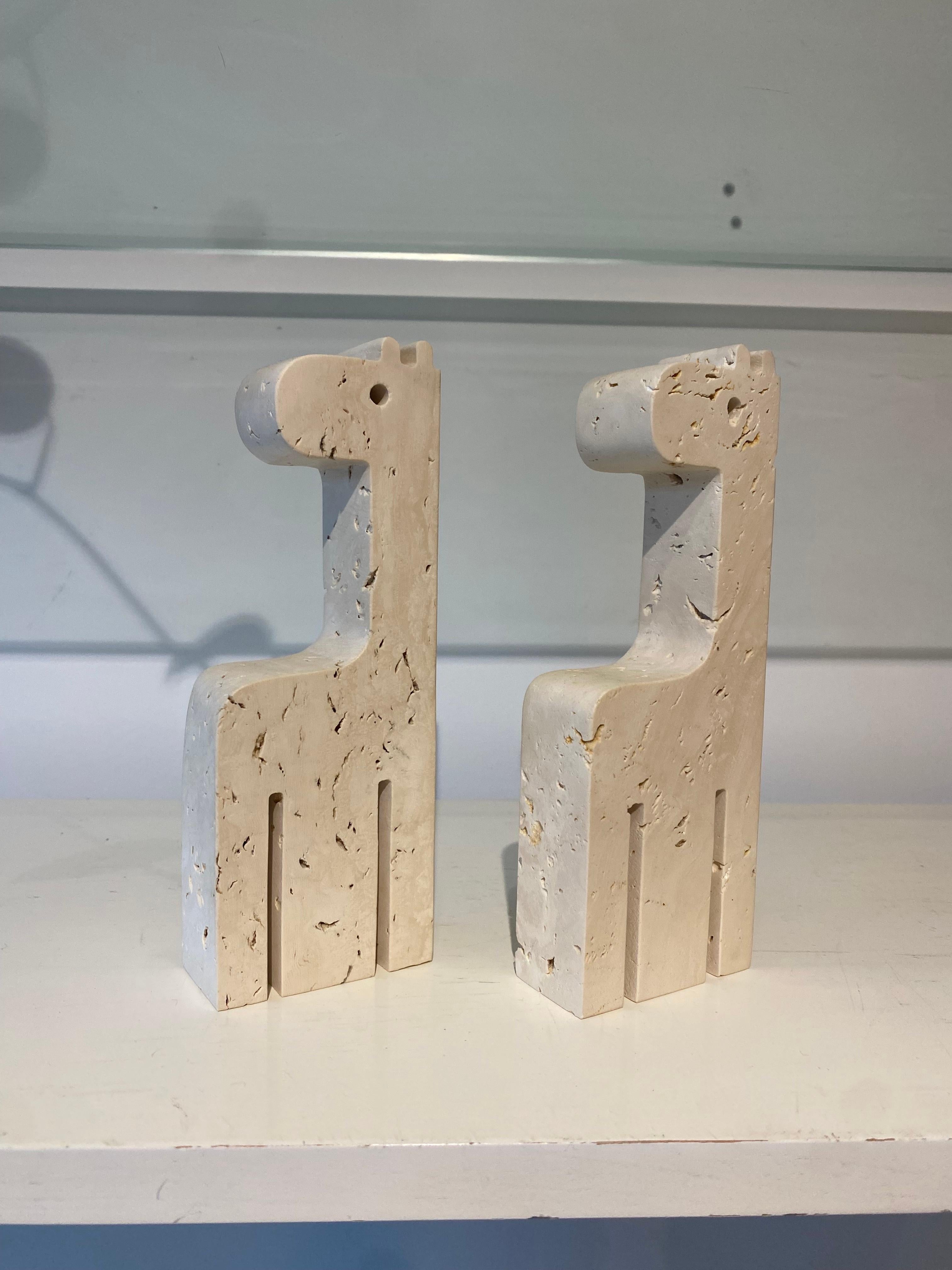 Fratelli Mannelli Travertine Giraffe Sculptures, Italy 1970's In Excellent Condition For Sale In Toronto, ON