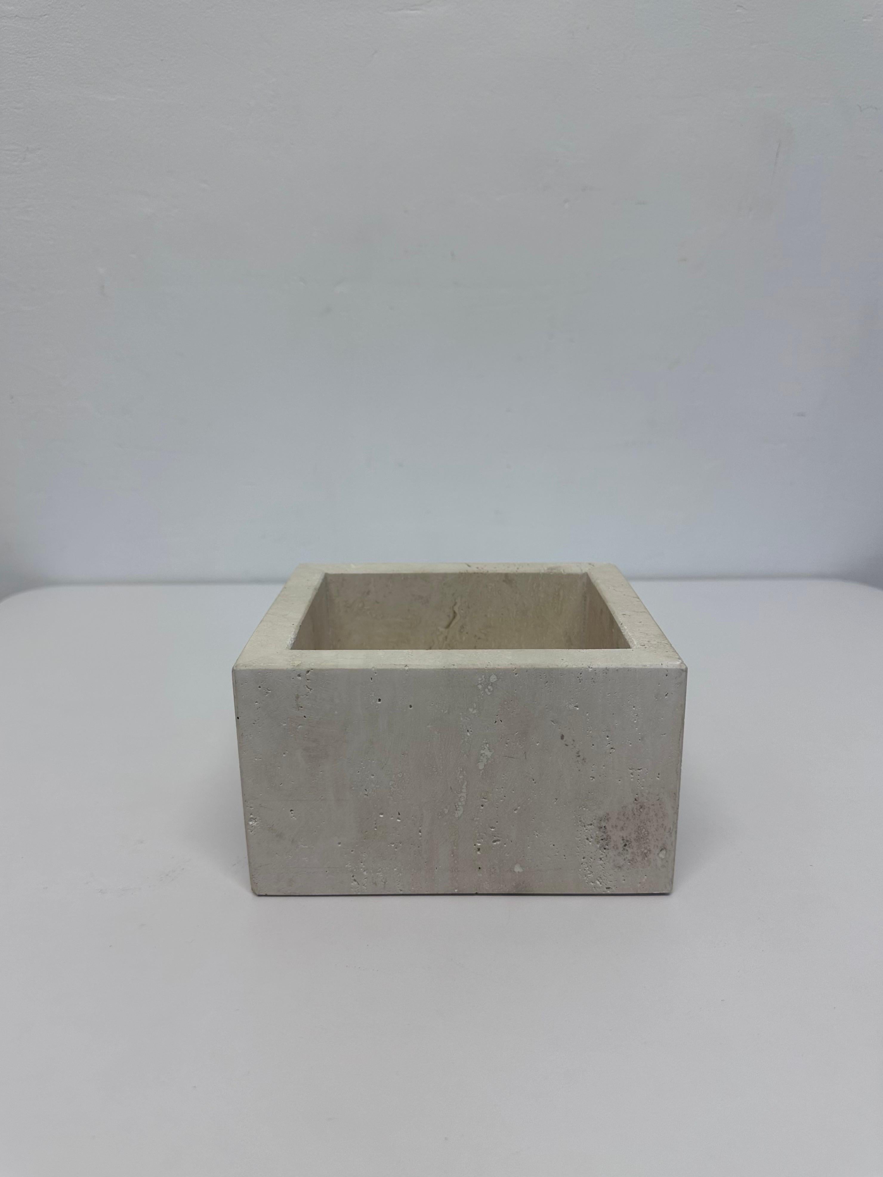 Mid-Century Fratelli Mannelli travertine holster box or catchall.