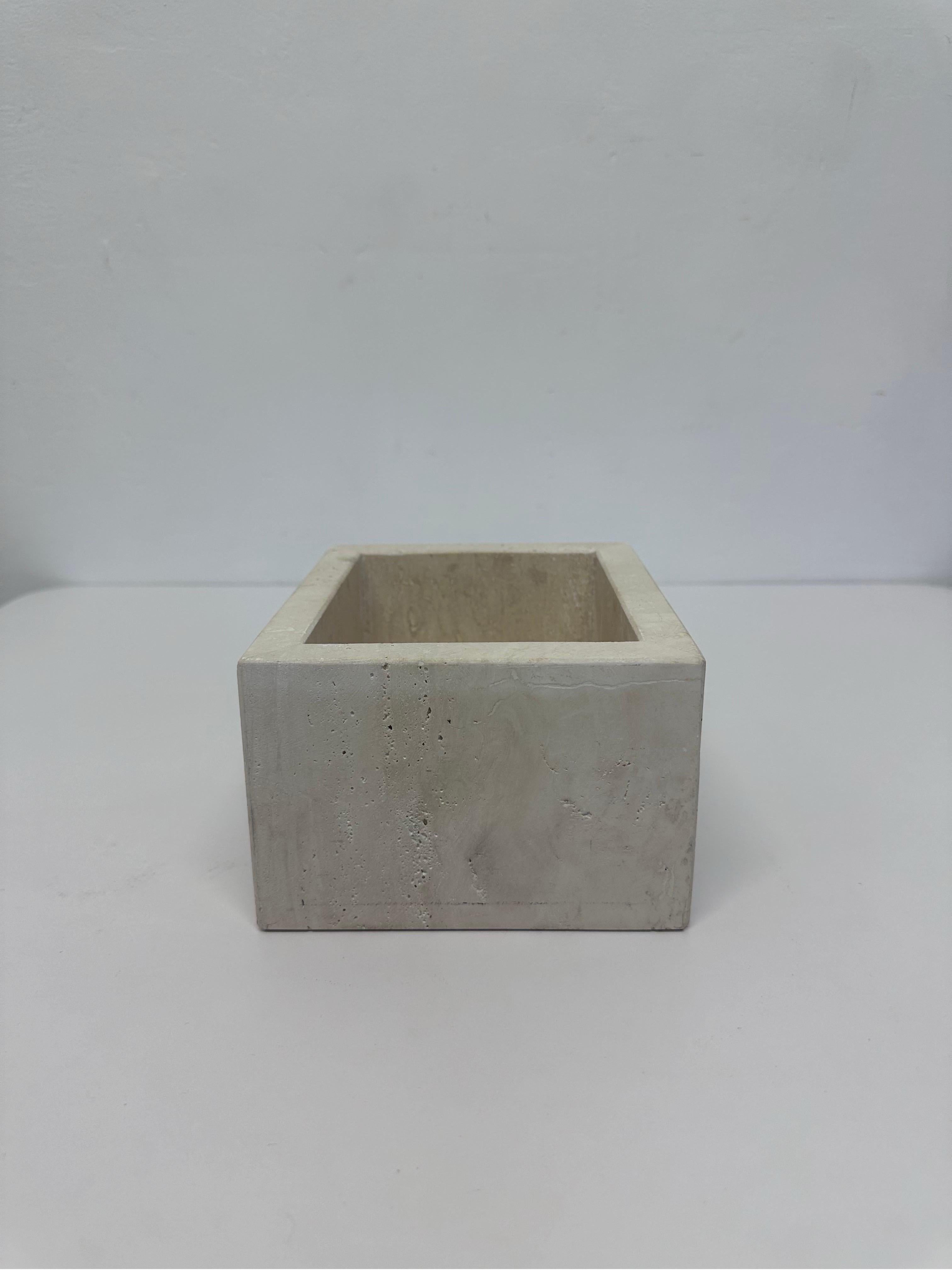 Caja funda de travertino Fratelli Mannelli - Años 70 Italiano en venta