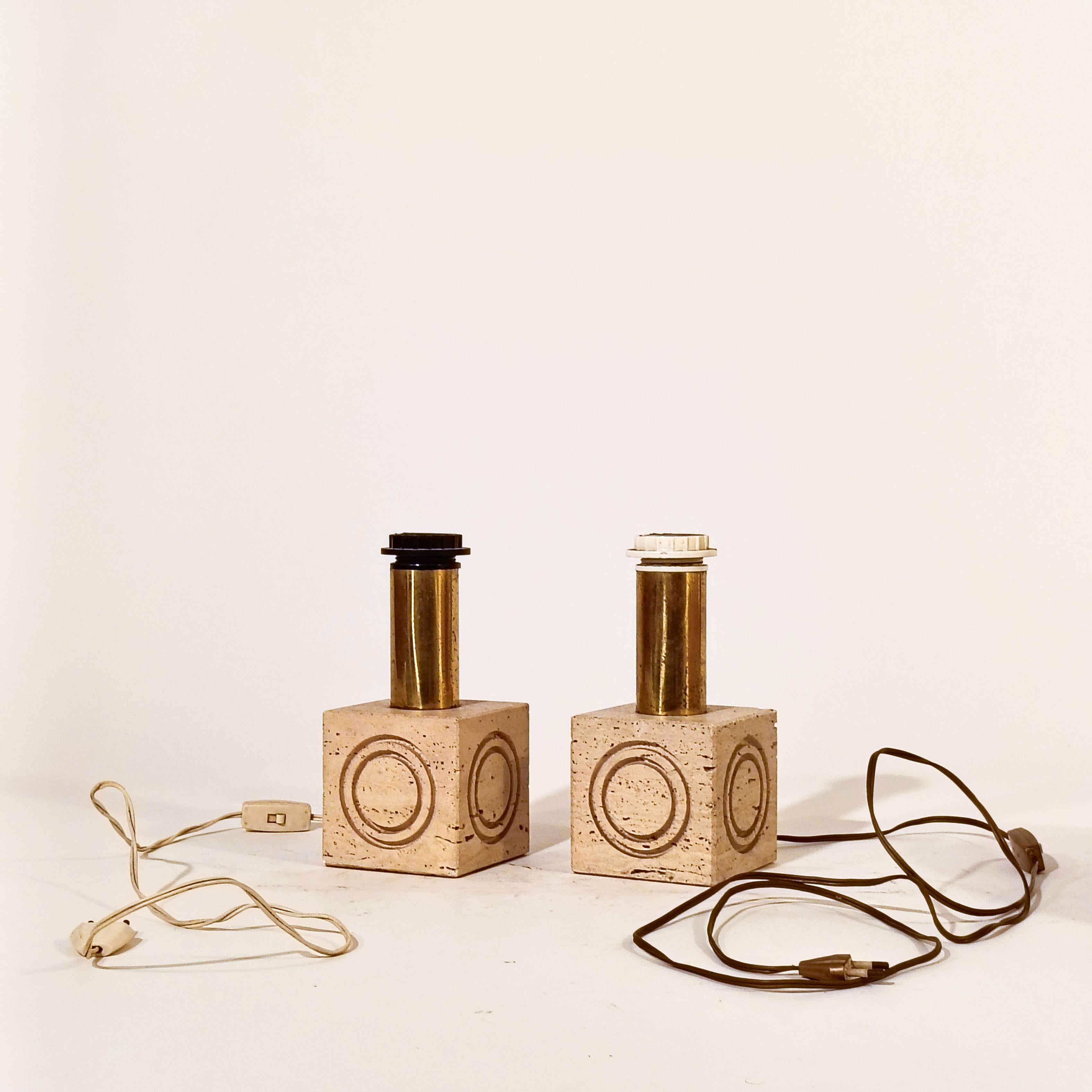 Fratelli Mannelli travertine Post-Modern table lamps, Italy, 1970s For Sale 5