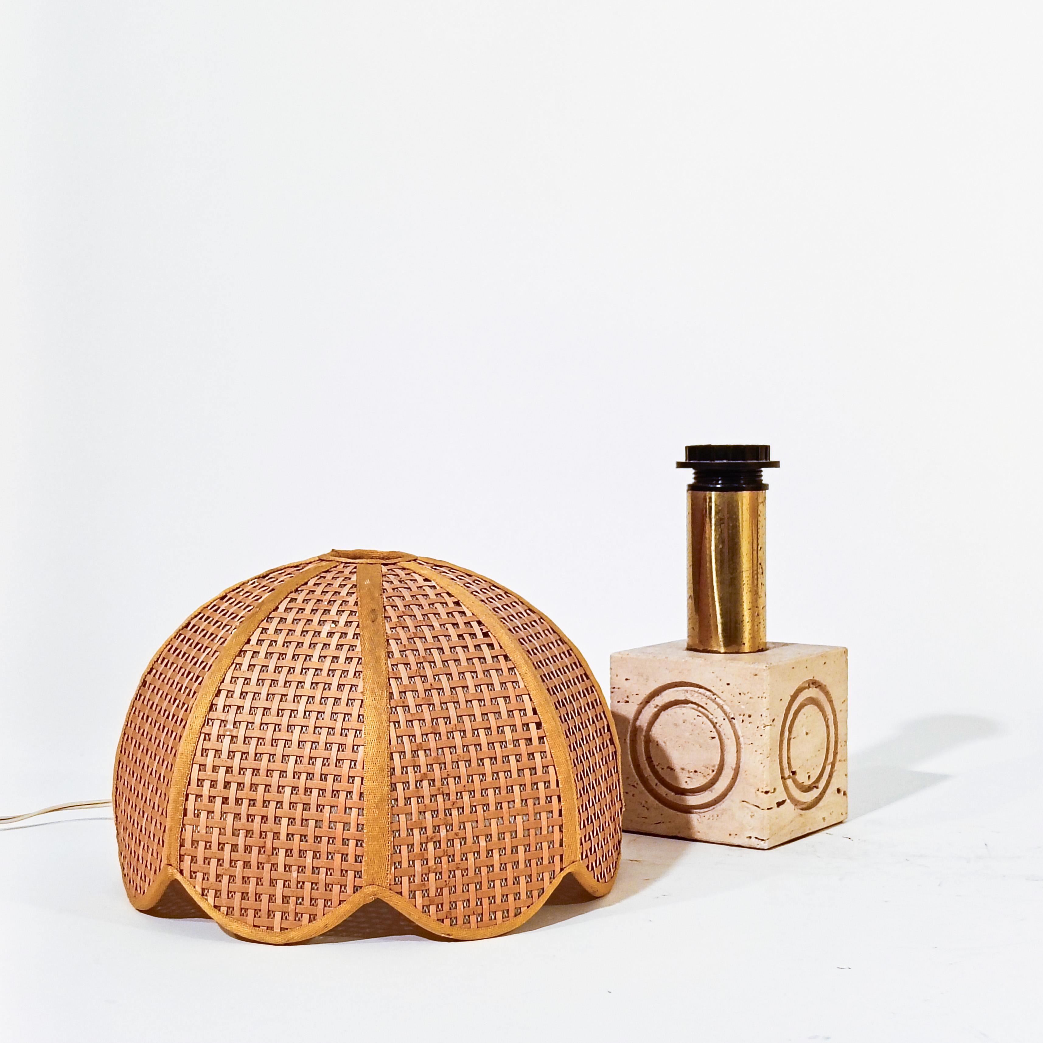 Fratelli Mannelli travertine Post-Modern table lamps, Italy, 1970s For Sale 7