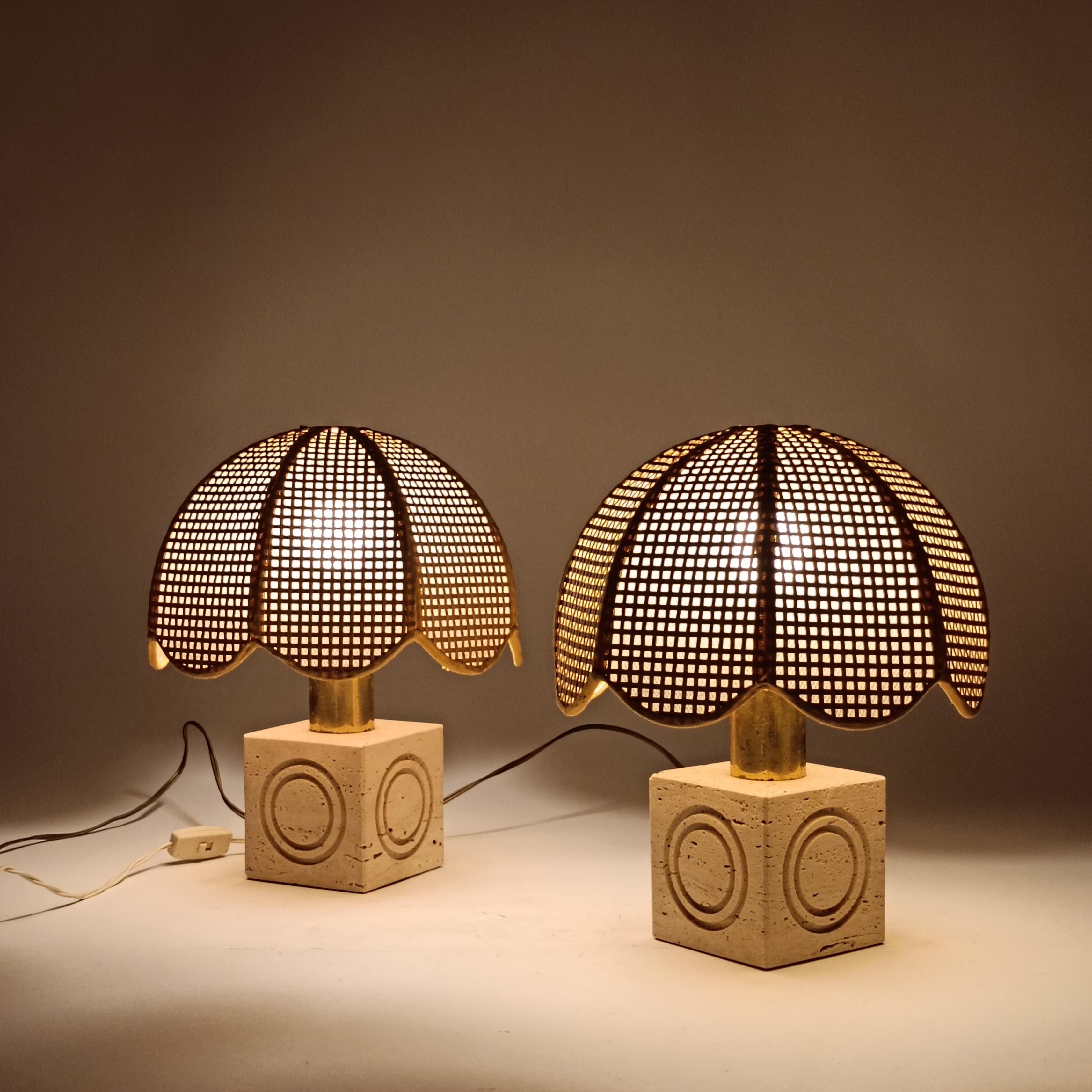 Fratelli Mannelli travertine Post-Modern table lamps, Italy, 1970s In Good Condition For Sale In SANT ADRIÀ DE BESÒS, ES