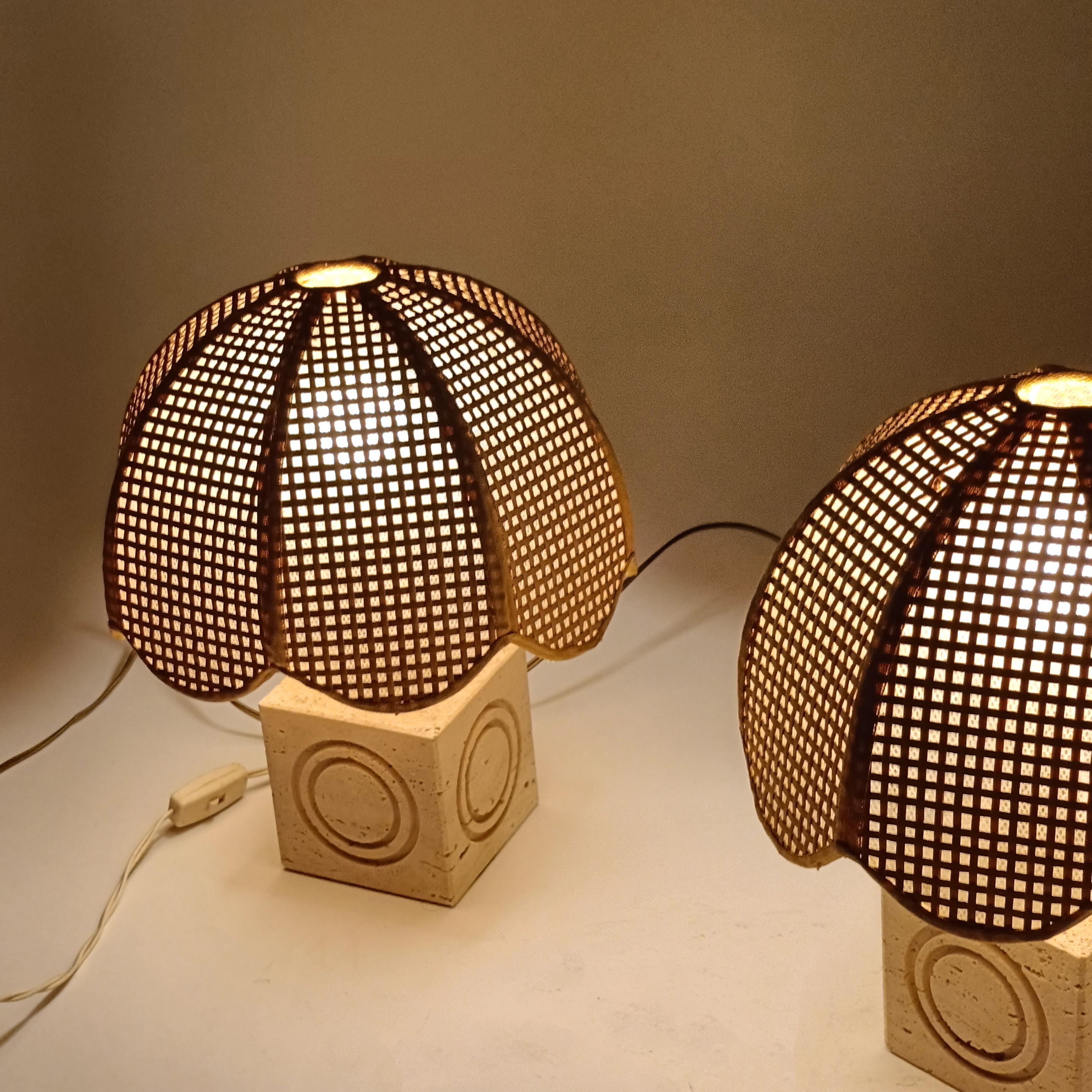 Fratelli Mannelli travertine Post-Modern table lamps, Italy, 1970s For Sale 1