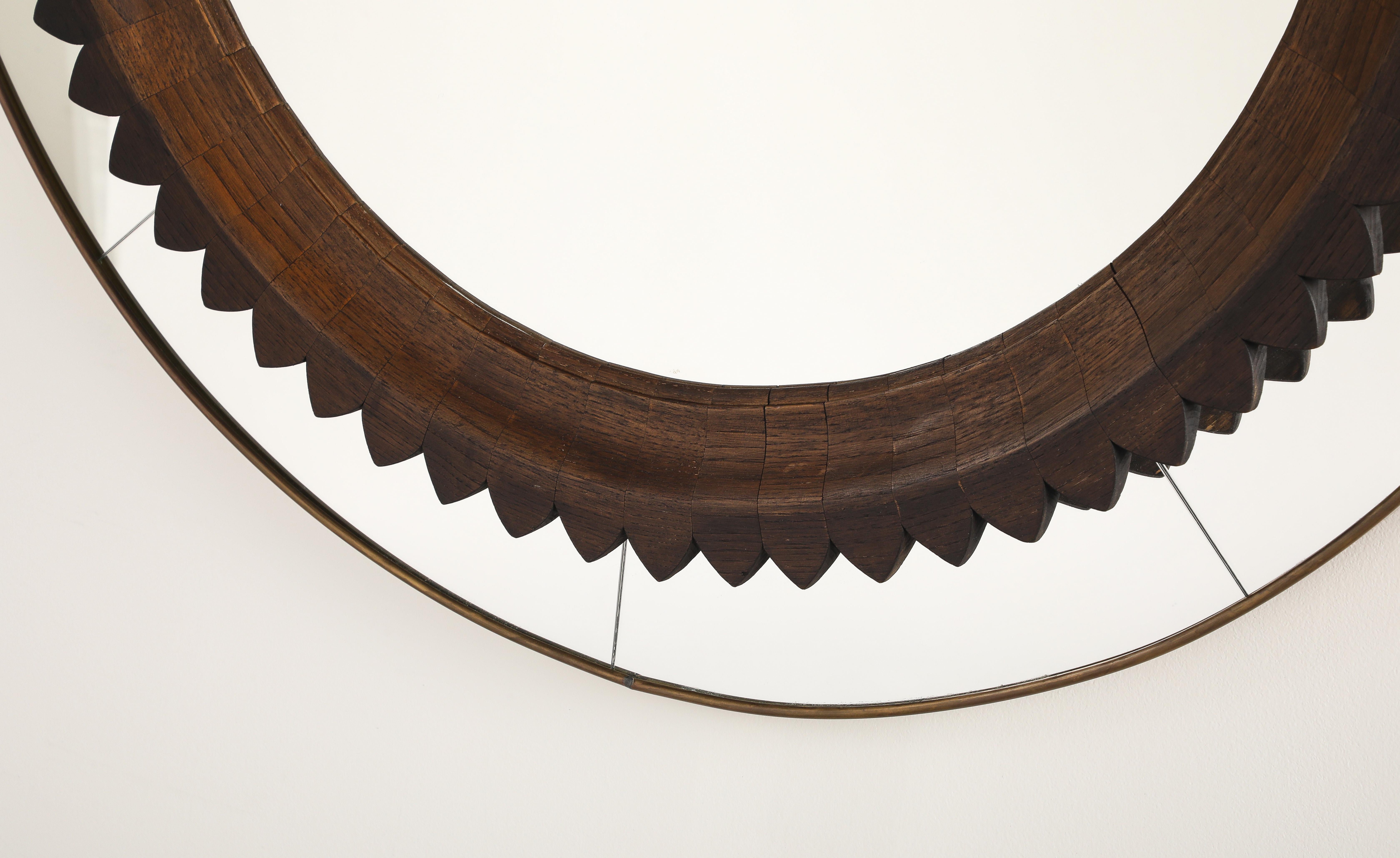 Miroir en noyer sculpté à la main par Fratelli Marelli pour Framar, Italie, vers 1940 en vente 6