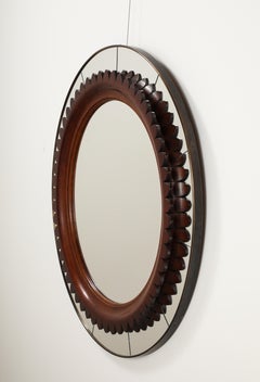 Miroir en noyer sculpté à la main par Fratelli Marelli pour Framar, Italie, vers 1940