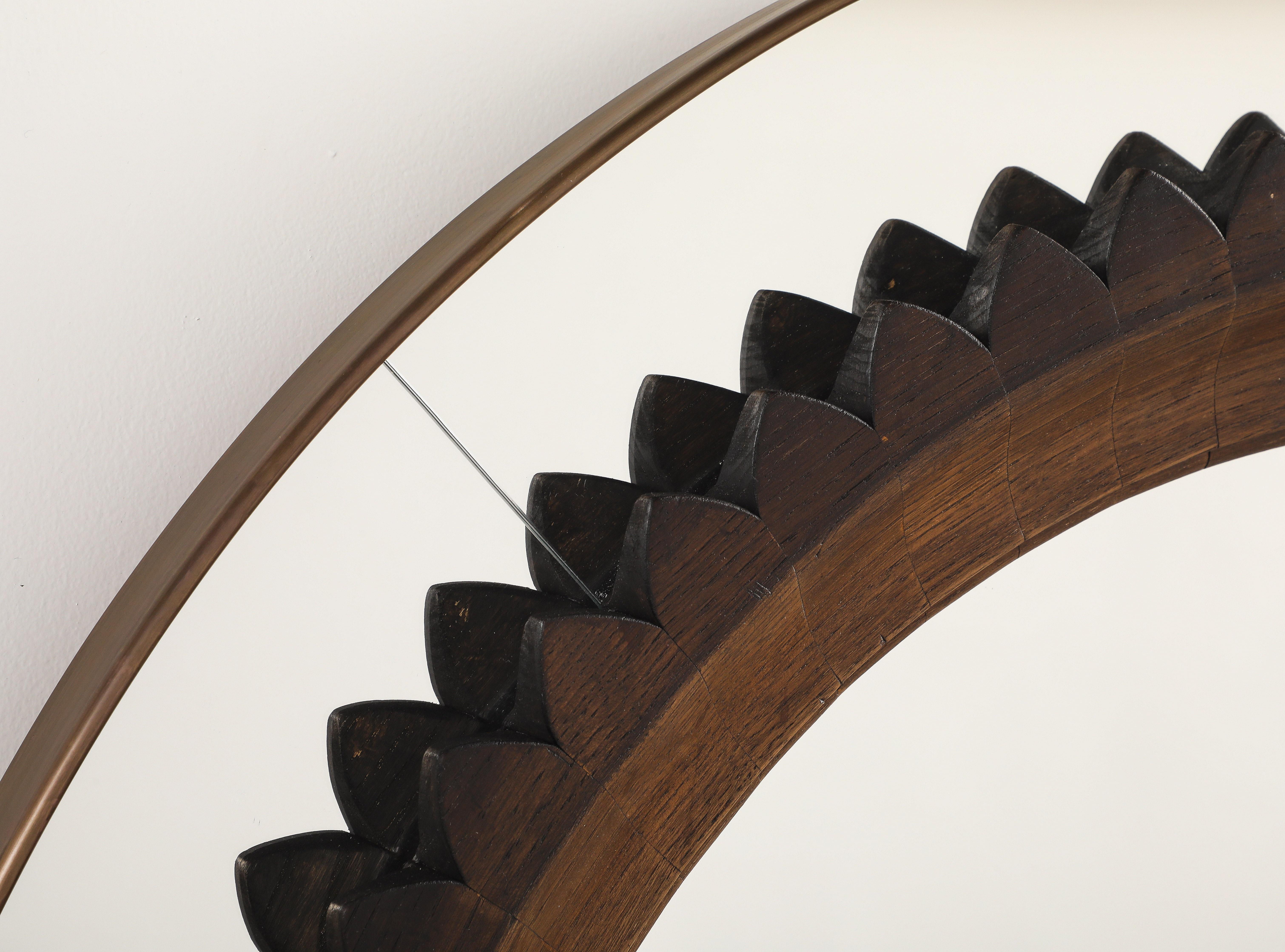 Miroir en noyer sculpté à la main par Fratelli Marelli pour Framar, Italie, vers 1940 en vente 1