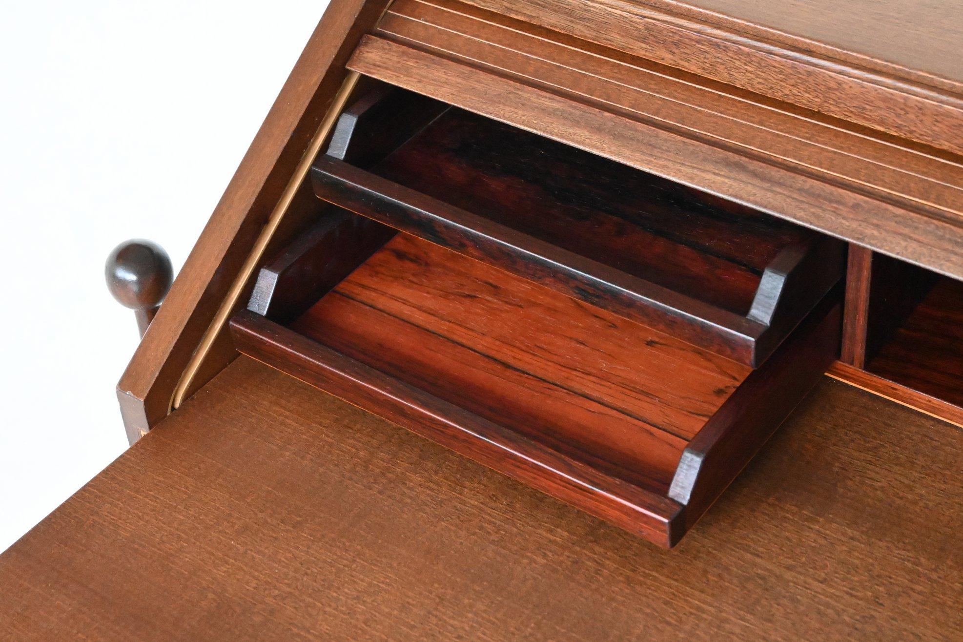 Fratelli Proserpio compact rollup writing desk teak Italy 1960 For Sale 3
