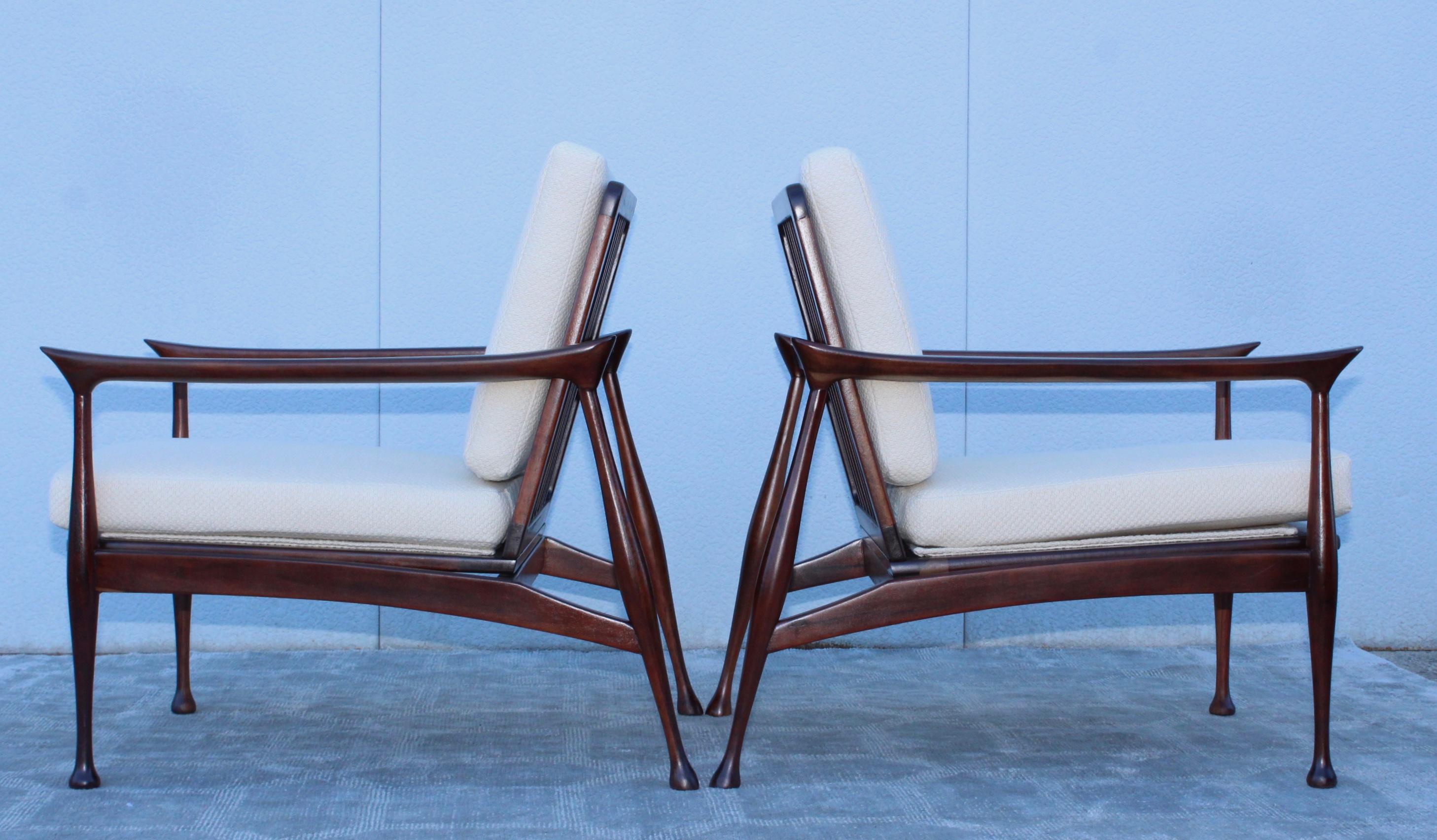 Fabric Fratelli Reguitti Attributed Italian Walnut Lounge Chairs