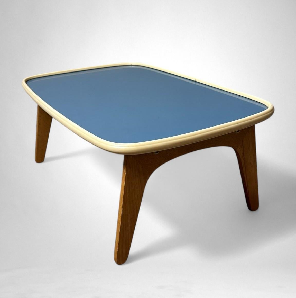 Mid-Century moderno Vassoio per letto regolabile italiano di metà secolo di Fratelli Reguitti in vendita