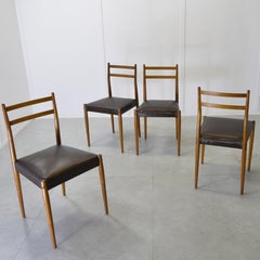 Fratelli Reguitti set of Gio Ponti chairs.
