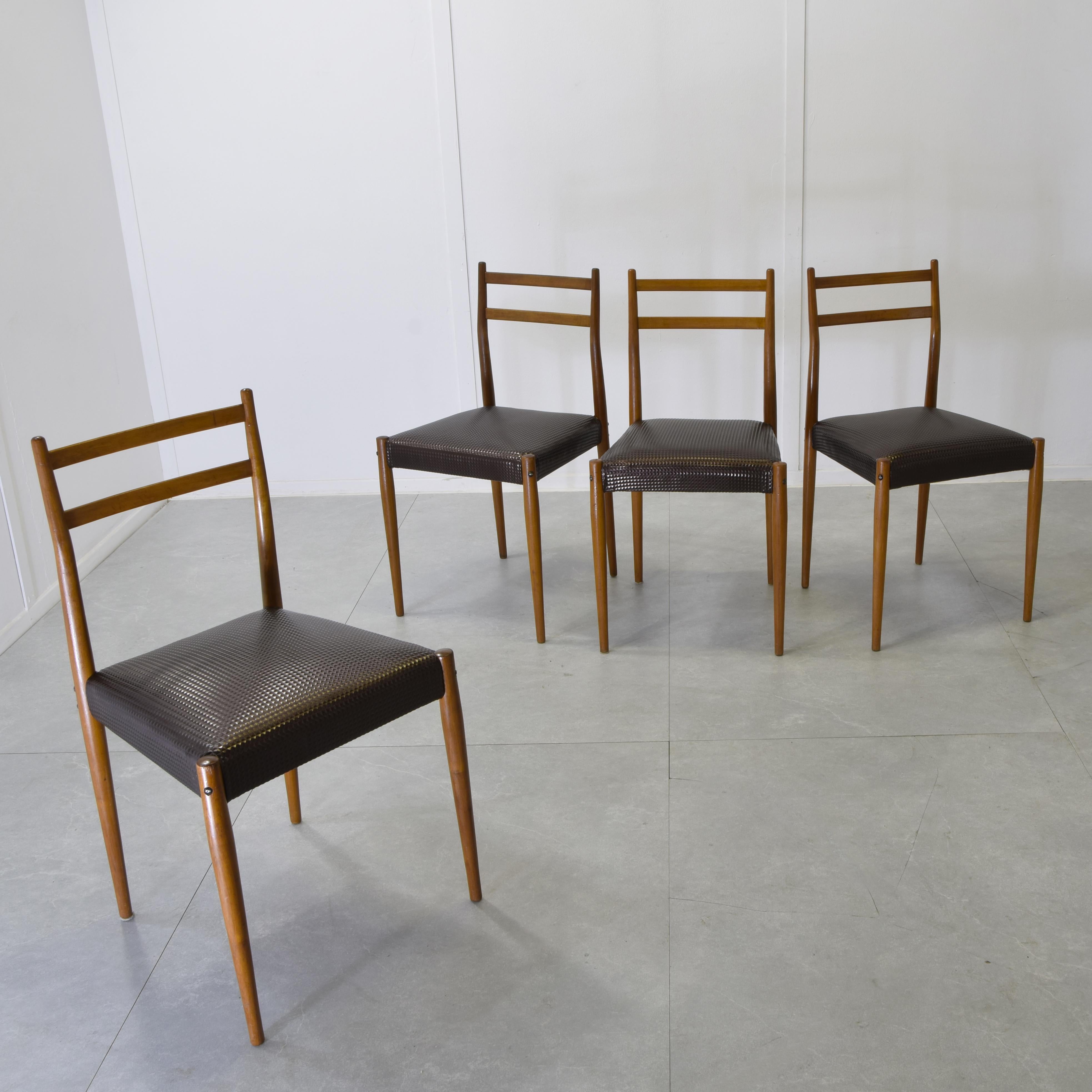 italien Fratelli Reguitti set de chaises Gio Ponti. en vente