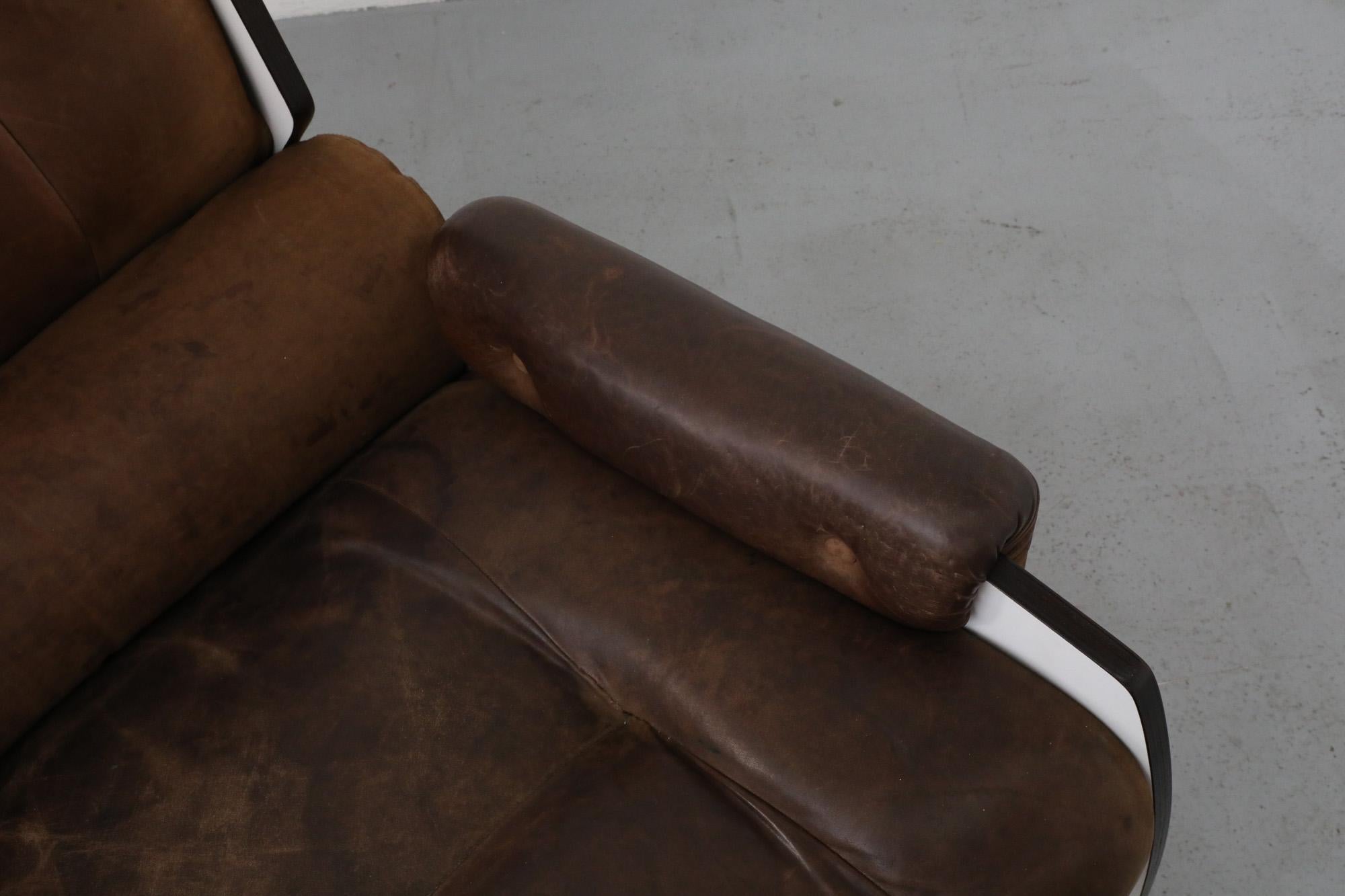Fratelli Reguitti Style Brown Leather and Panel Framed Lounge Chair and Ottoman For Sale 8