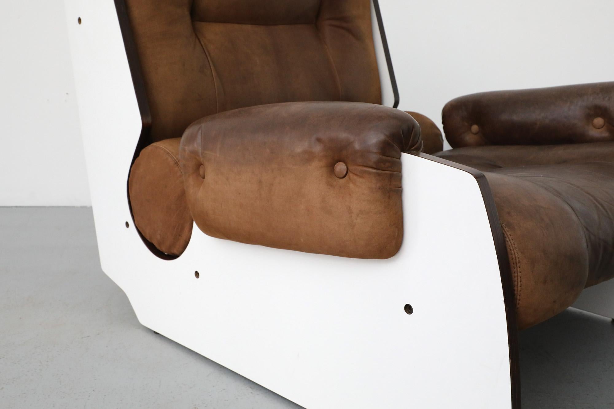 Fratelli Reguitti Style Brown Leather and Panel Framed Lounge Chair and Ottoman For Sale 9