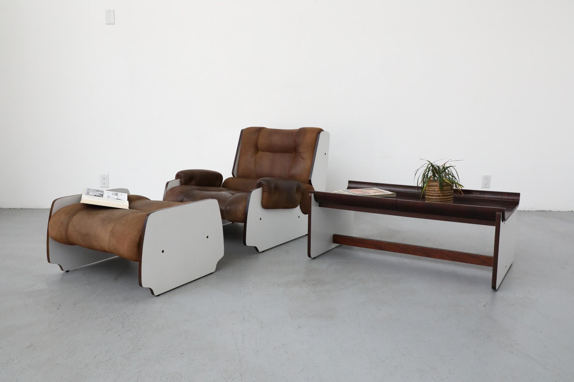 Fratelli Reguitti Style Brown Leather and Panel Framed Lounge Chair and Ottoman For Sale 14
