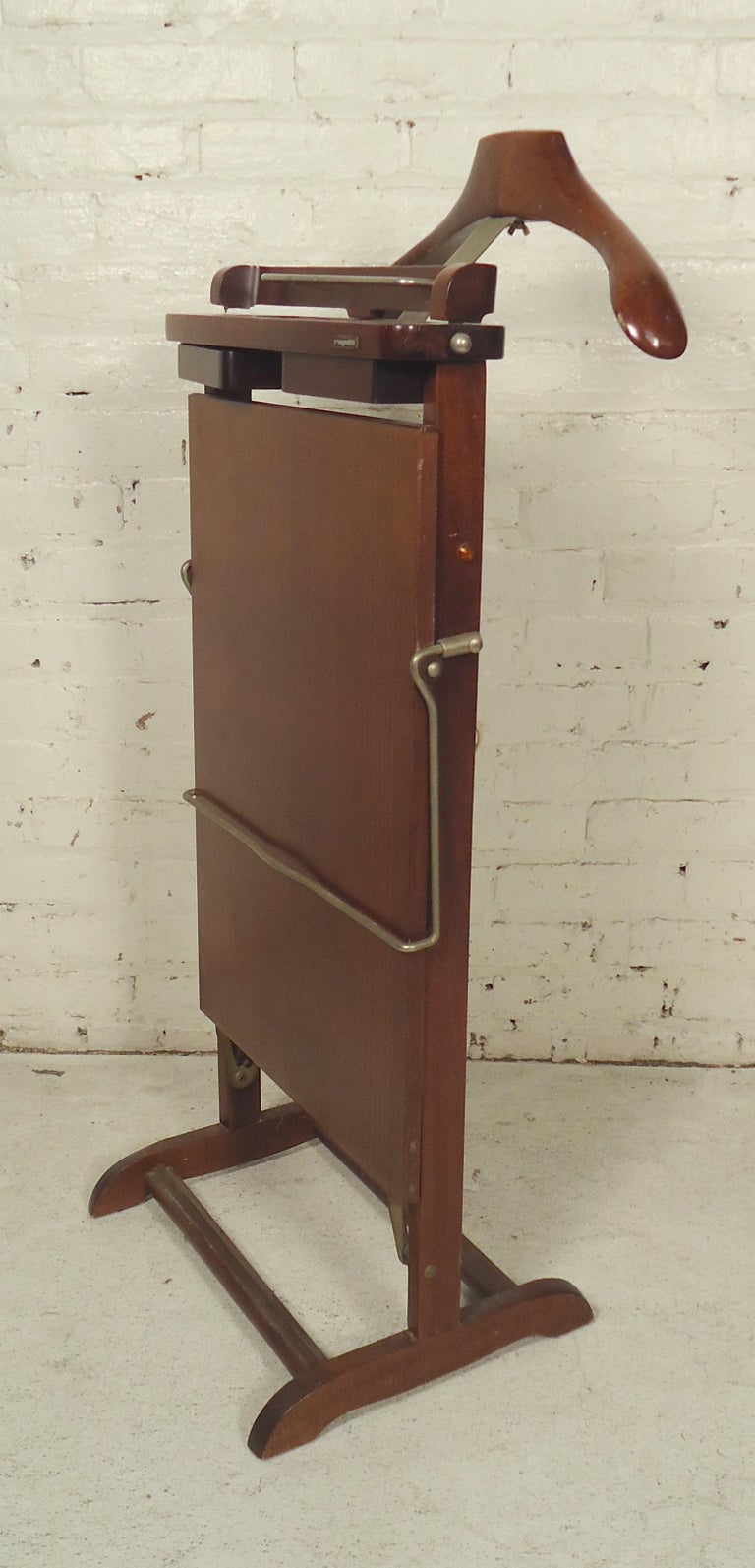 Fratelli Reguitti Valet Stand with Pant Press For Sale at 1stDibs