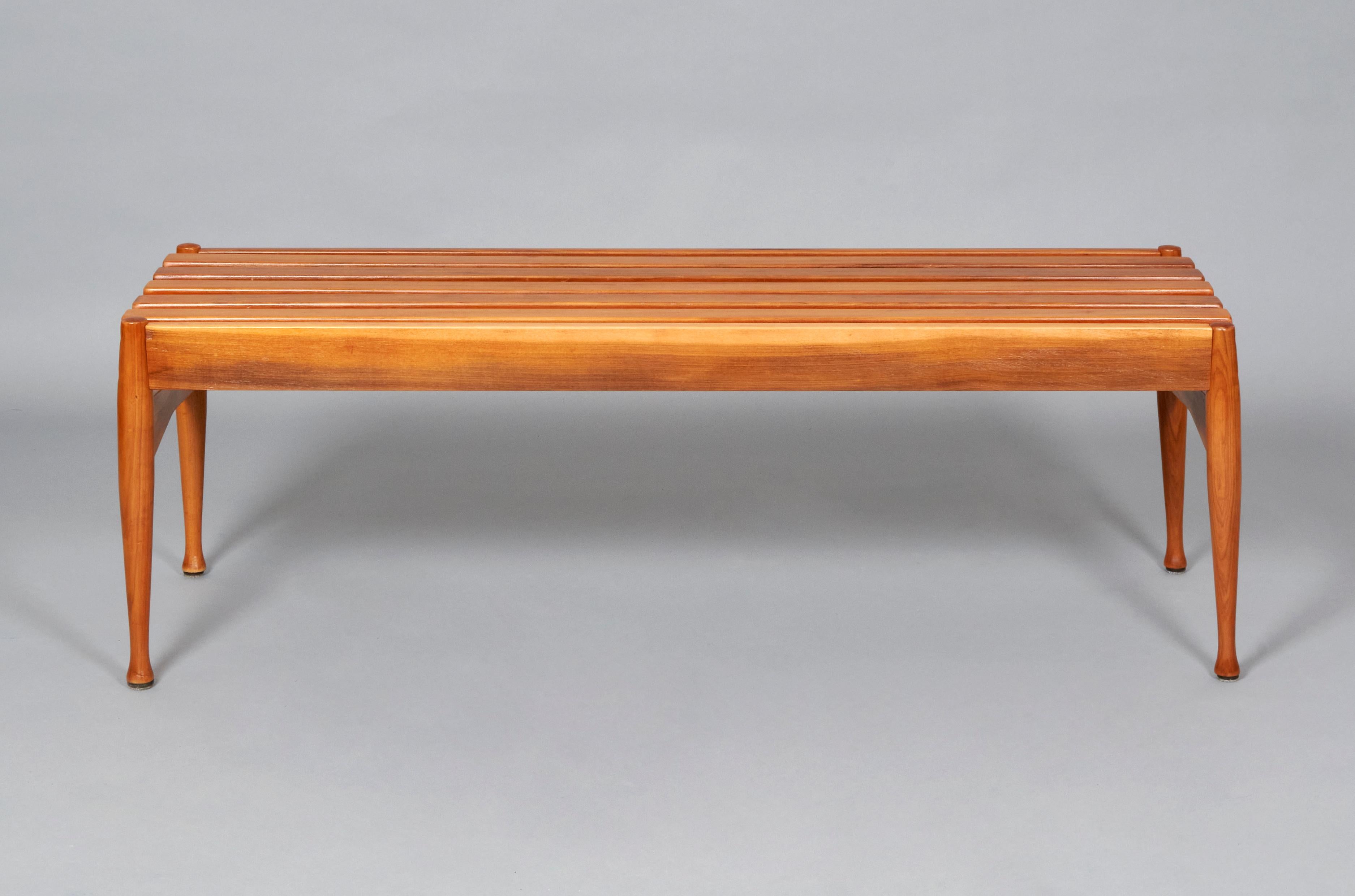 Tapered wood Bench fron unknown designer, in the style of Gio Ponti. Italy 1060s
Fratelli Reguitti was one of the main producers of Gio Ponti’s designed furniture. This bench is completely restored, in an excellent vintage condition the present