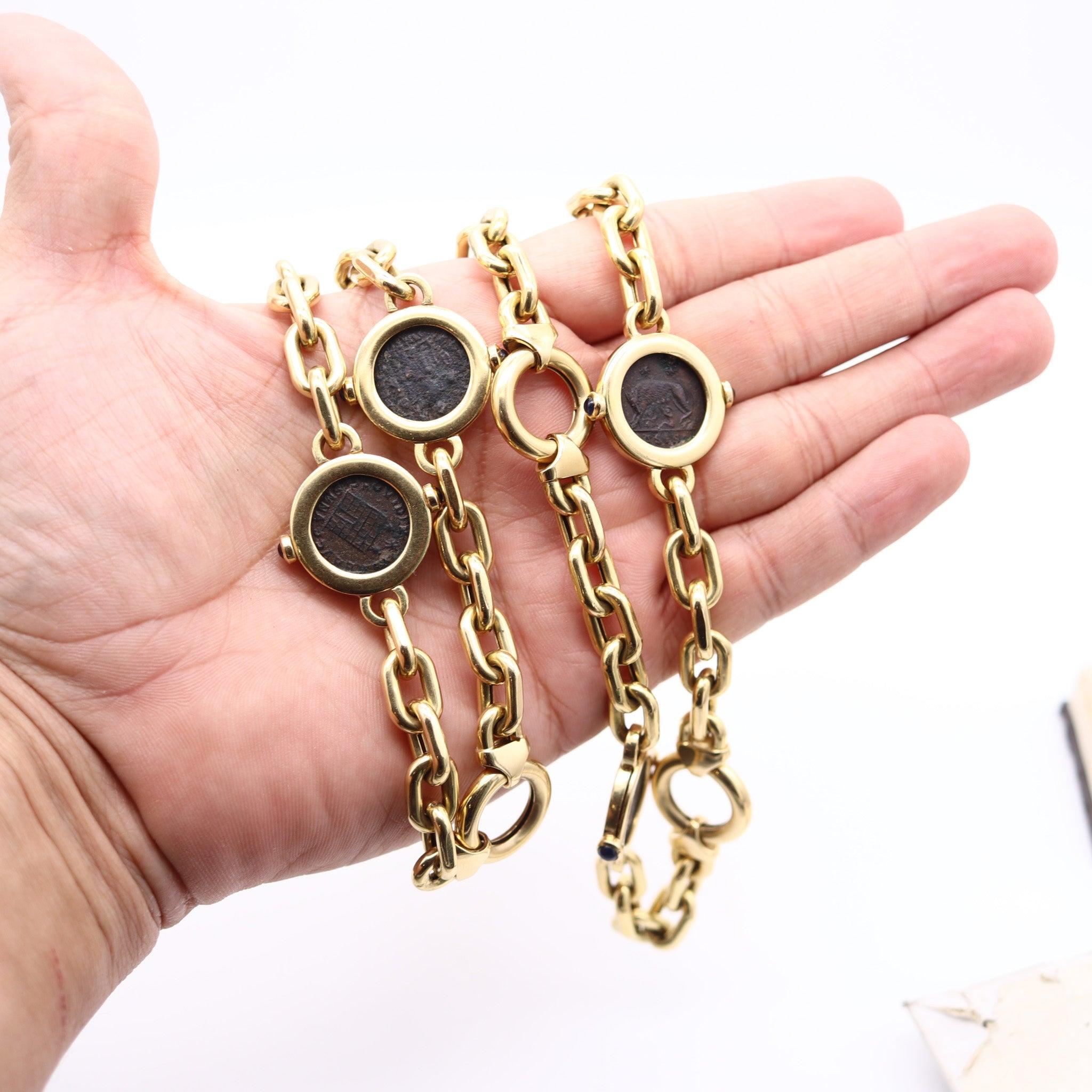 FRATELLI TERZIANI 330 av. J.-C. Collier station de pièces romaines en or jaune massif 18 carats en vente 4