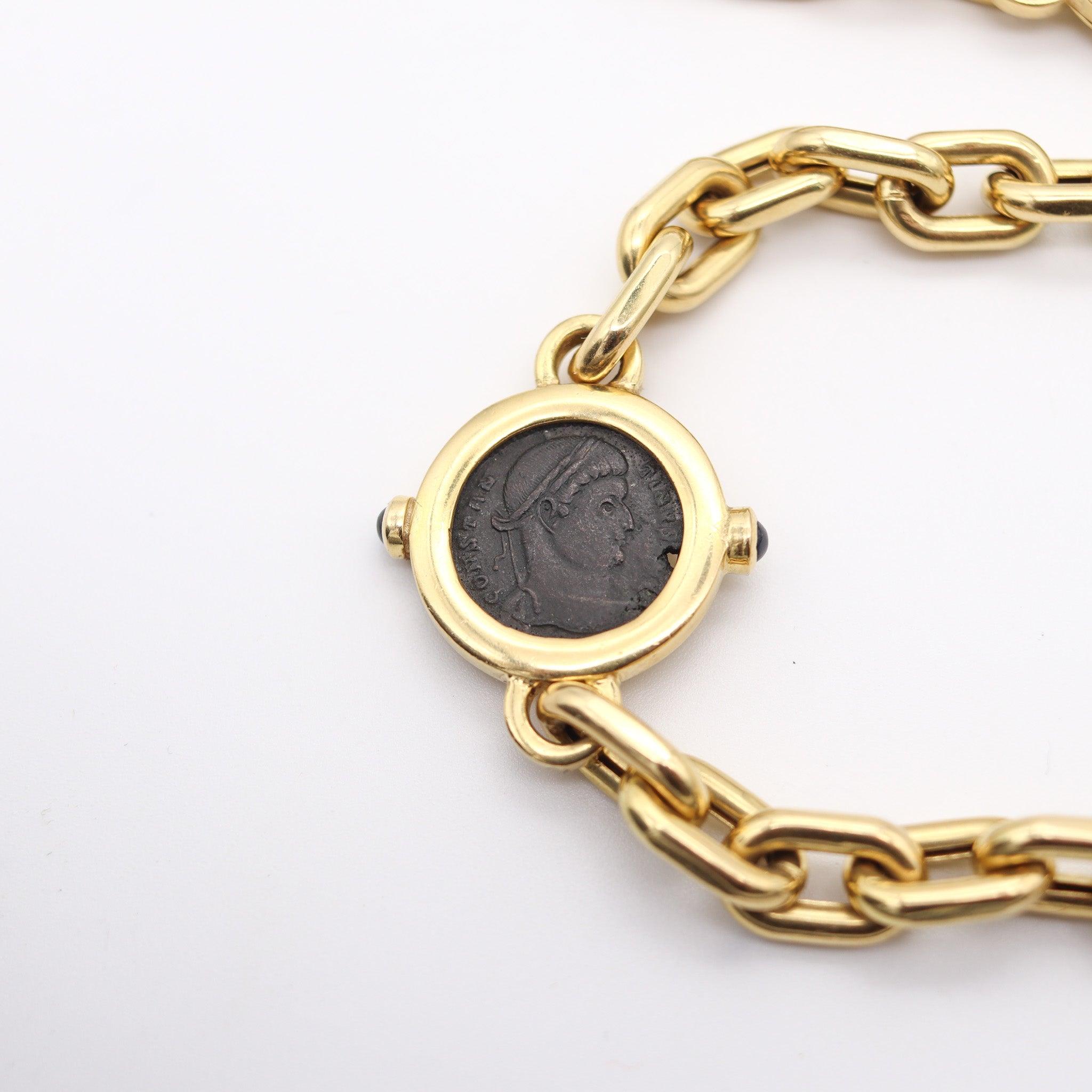FRATELLI TERZIANI 330 av. J.-C. Collier station de pièces romaines en or jaune massif 18 carats Bon état - En vente à Miami, FL