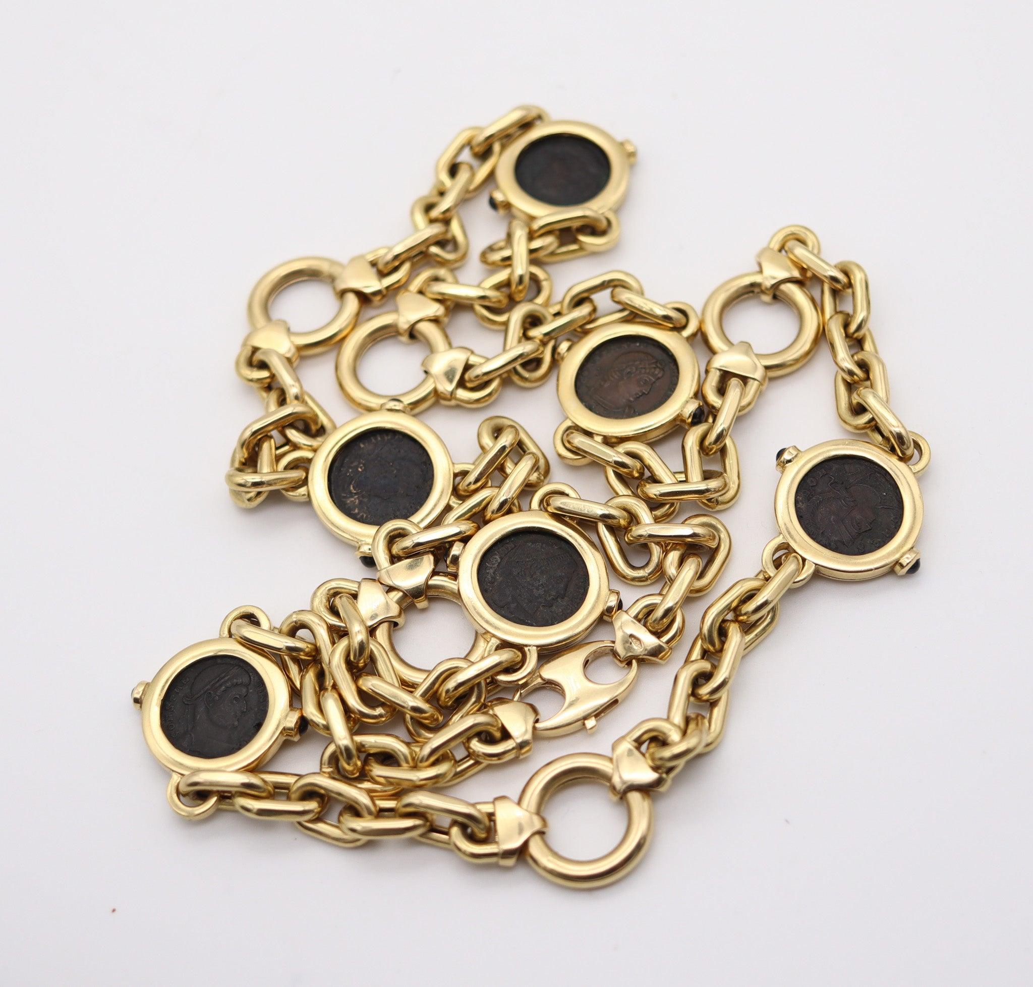 FRATELLI TERZIANI 330 av. J.-C. Collier station de pièces romaines en or jaune massif 18 carats en vente 1