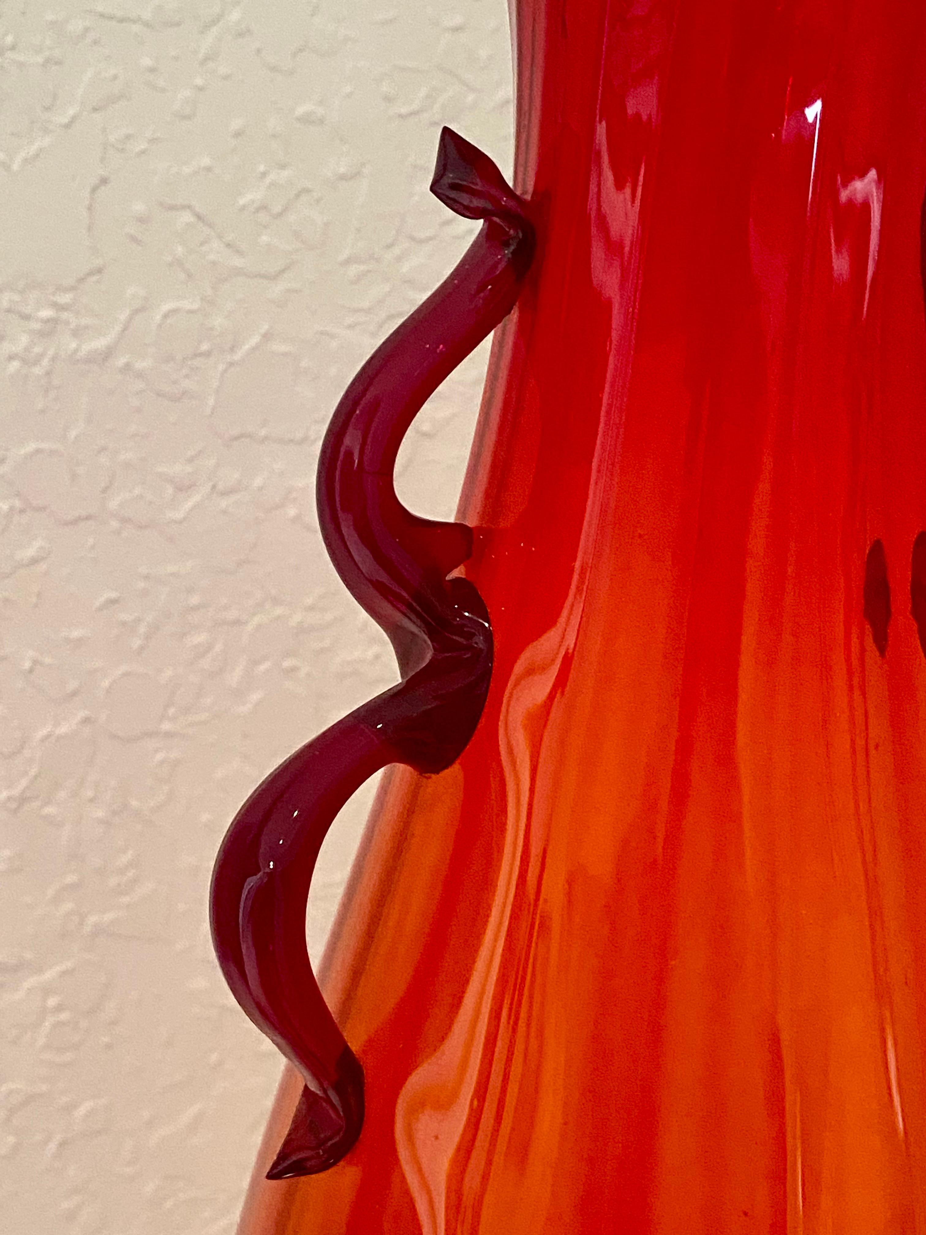 Fratelli Toso  Vaso monumentale in vetro rosso di Murano alto 18 pollici del 1930 in vendita 3