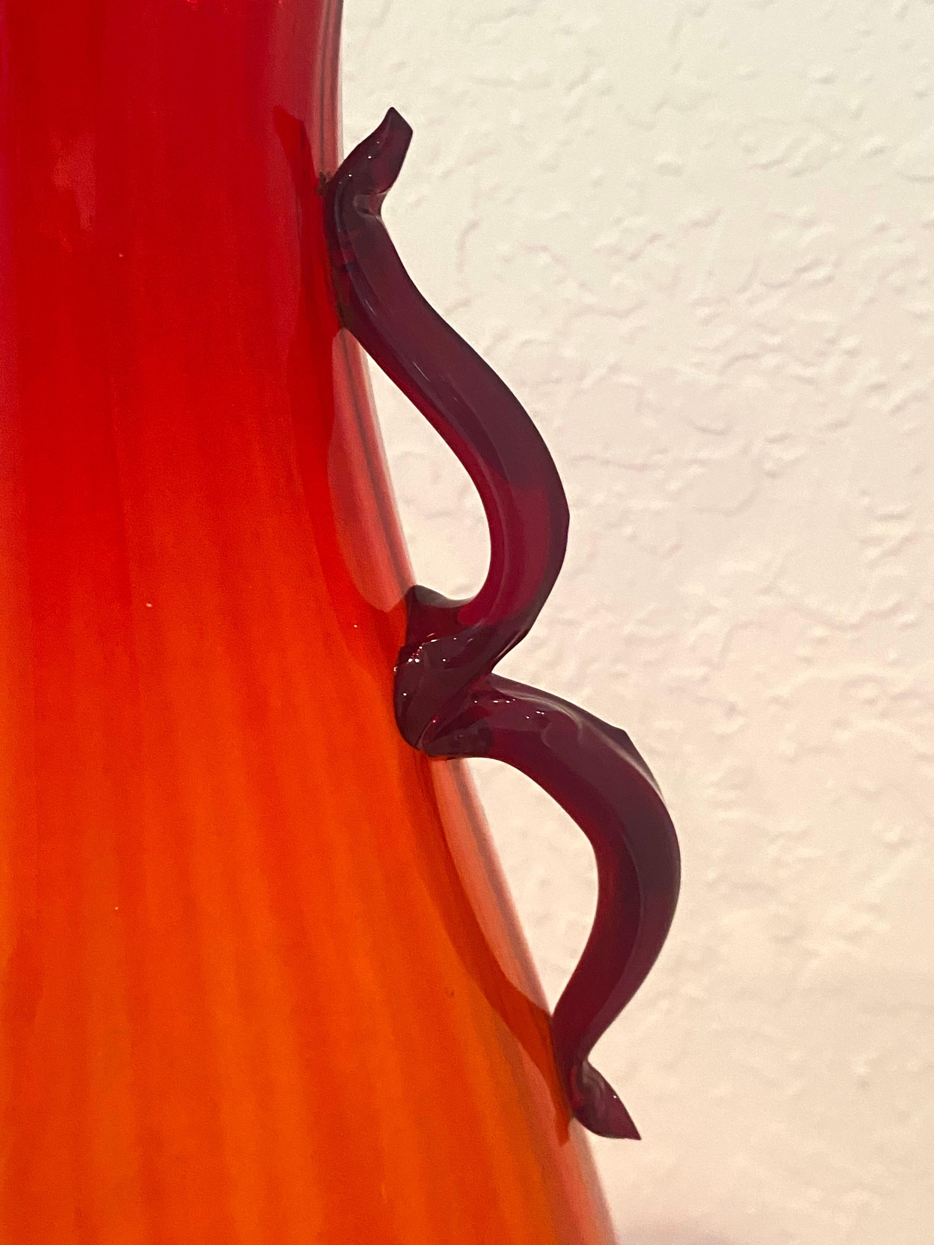 Fratelli Toso  Vaso monumentale in vetro rosso di Murano alto 18 pollici del 1930 in vendita 5