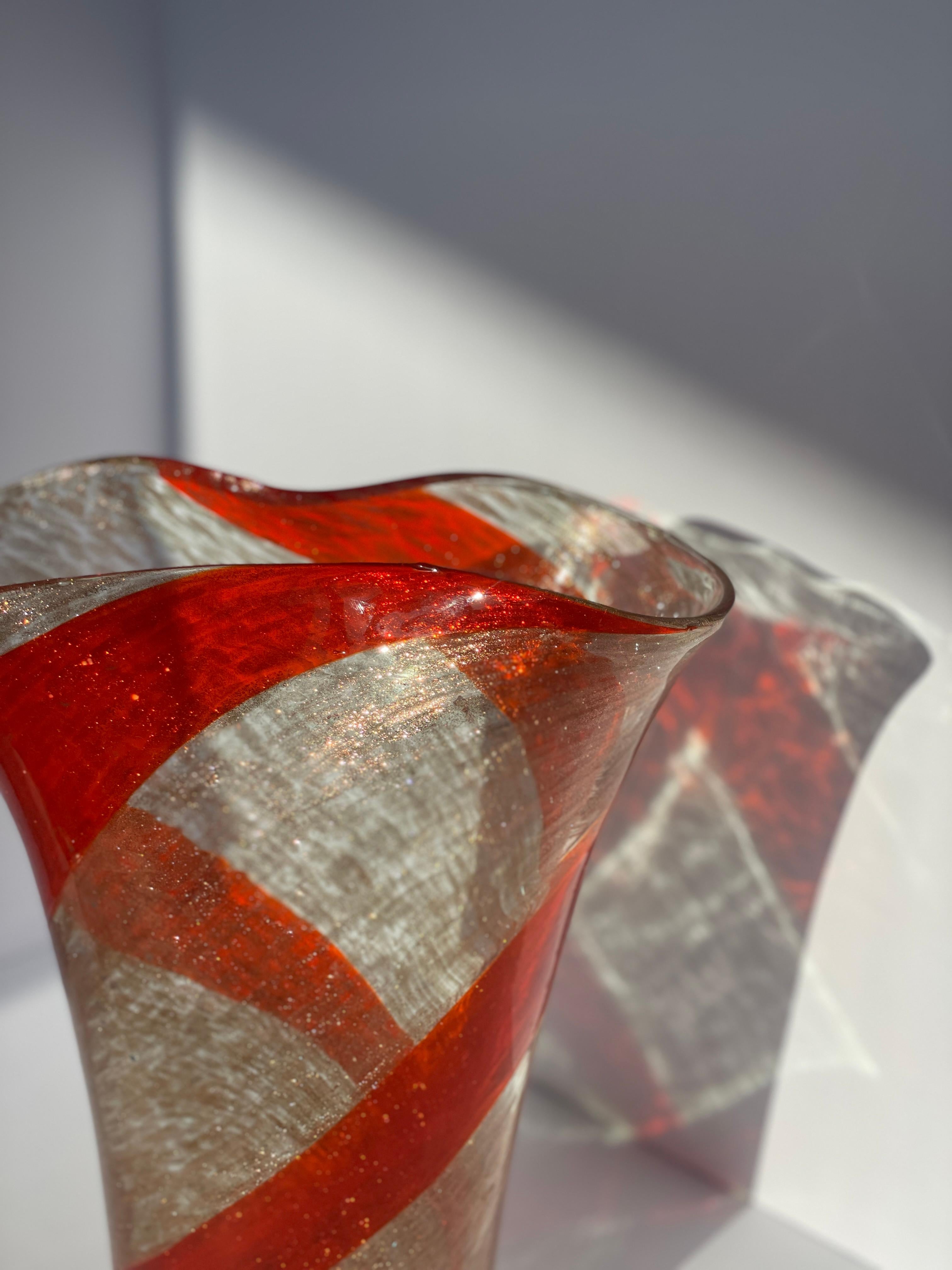 Vaso in avventurina con volute arancioni di Fratelli Toso, vetro di Murano moderno del Medioevo in vendita 6