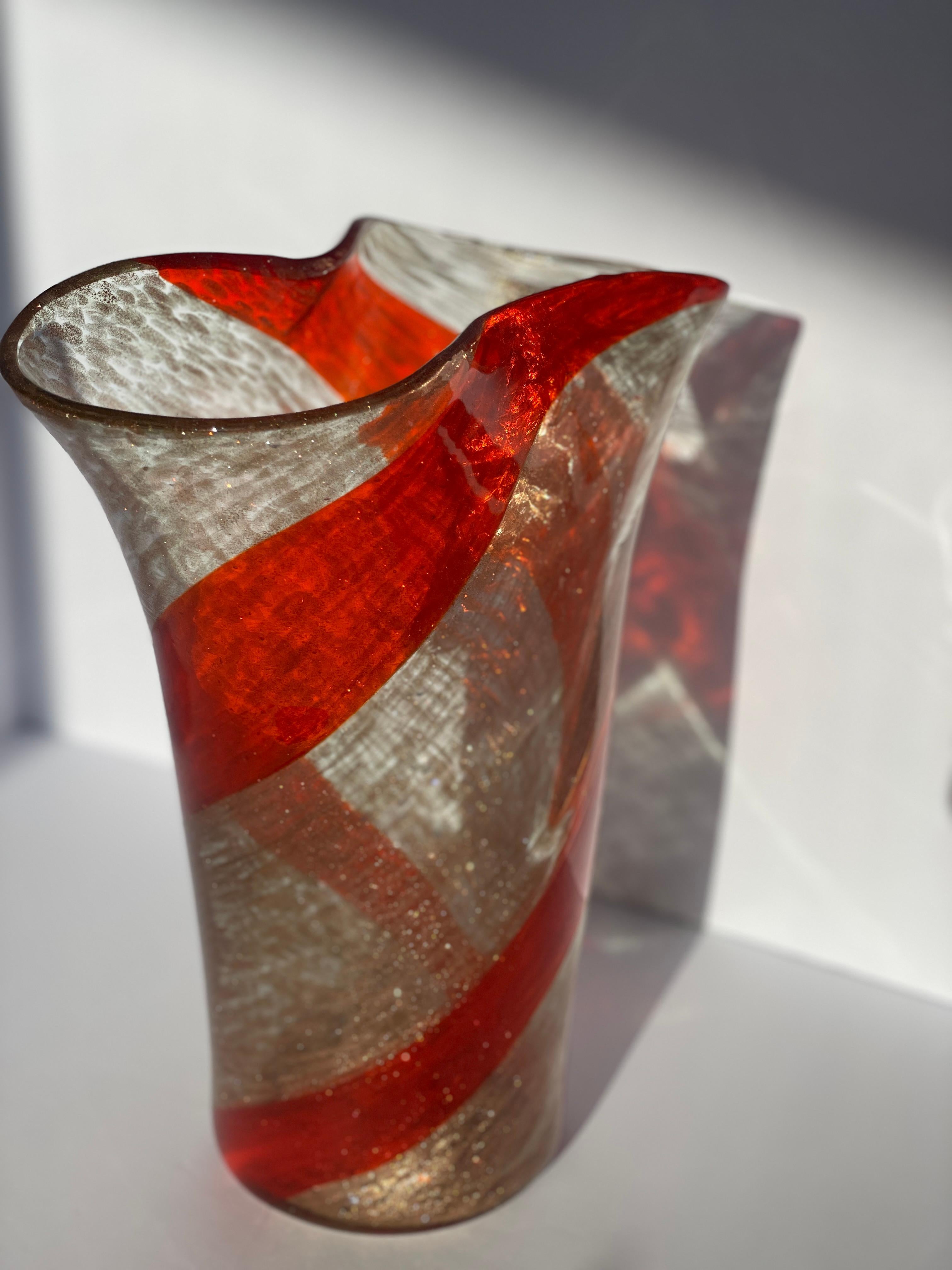 Vaso in avventurina con volute arancioni di Fratelli Toso, vetro di Murano moderno del Medioevo in vendita 7