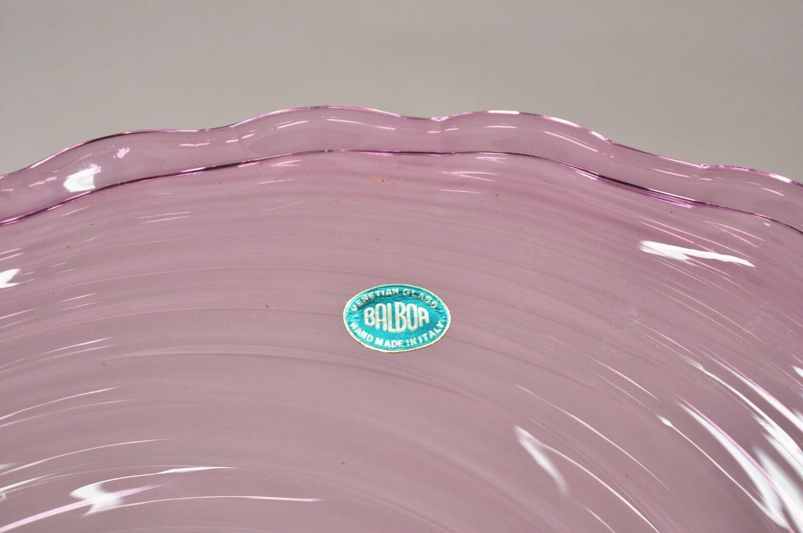 20th Century Fratelli Toso Balboa Venetian Blown Art Glass Pink Swirl Gold Flecks Fruit Bowl