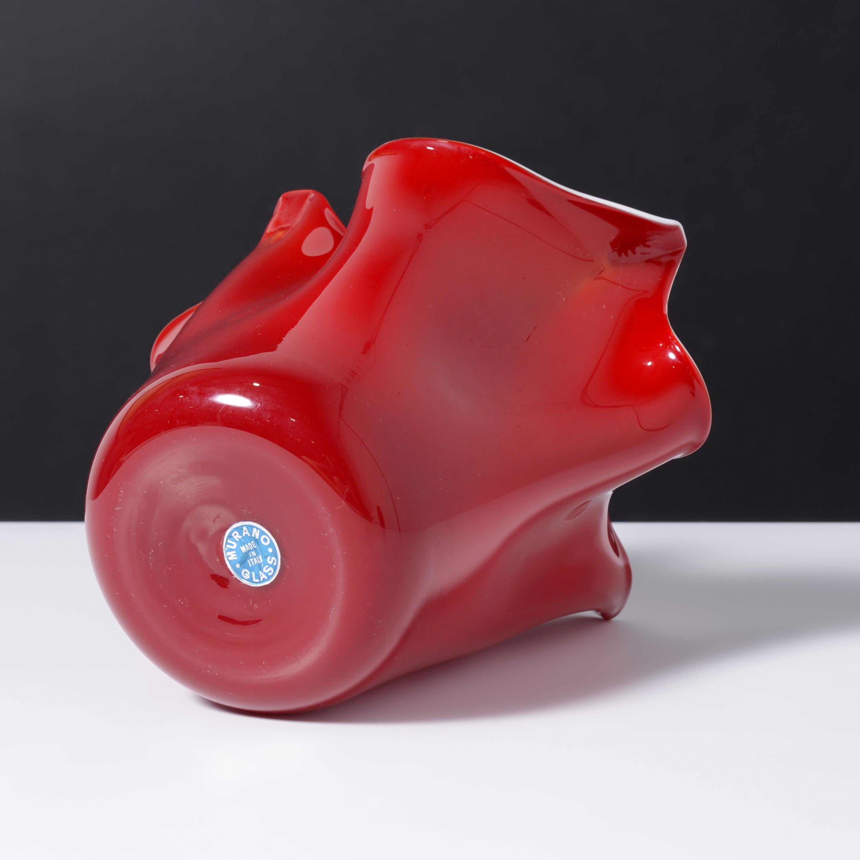 Italiano Fratelli Toso FAZZOLETTO Vaso a fazzoletto, Collezione Leslie Pina in vendita
