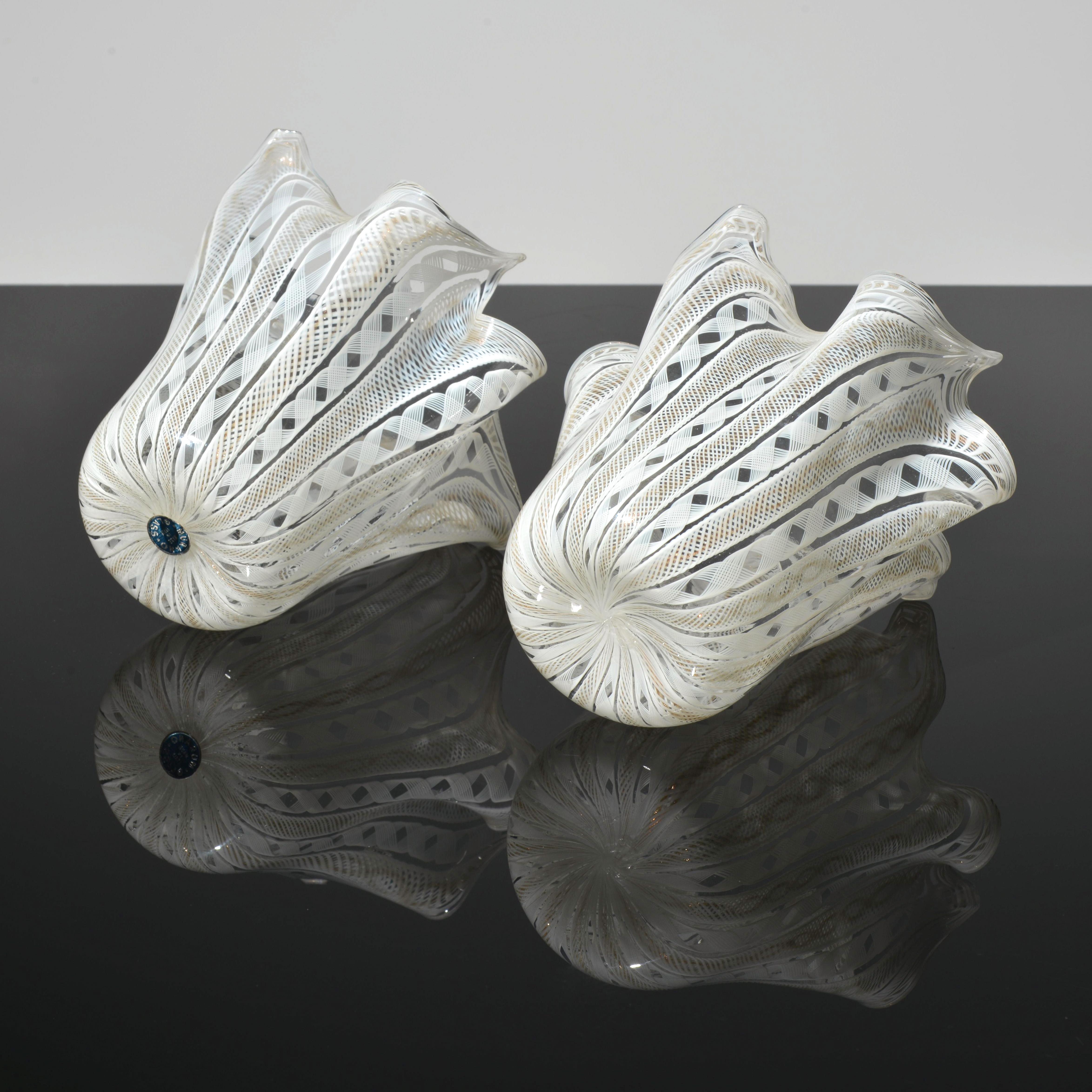 Fratelli Toso FAZZOLETTO Handkerchief Vases, Leslie Pina Collection, Priced Each In Good Condition For Sale In Lake Worth Beach, FL