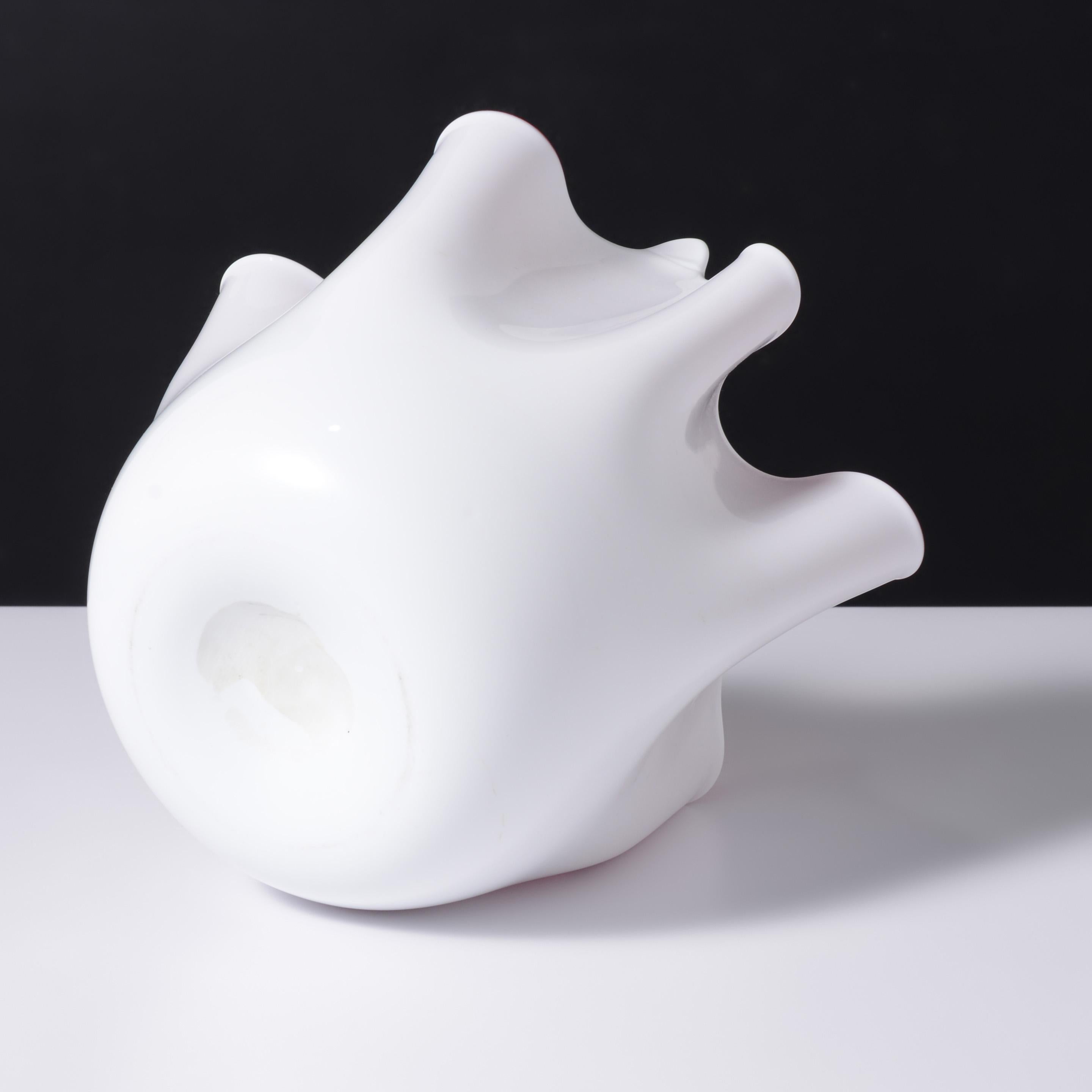 XX secolo Fratelli Toso FAZZOLETTO Vaso a fazzoletto, Collezione Leslie Pina in vendita
