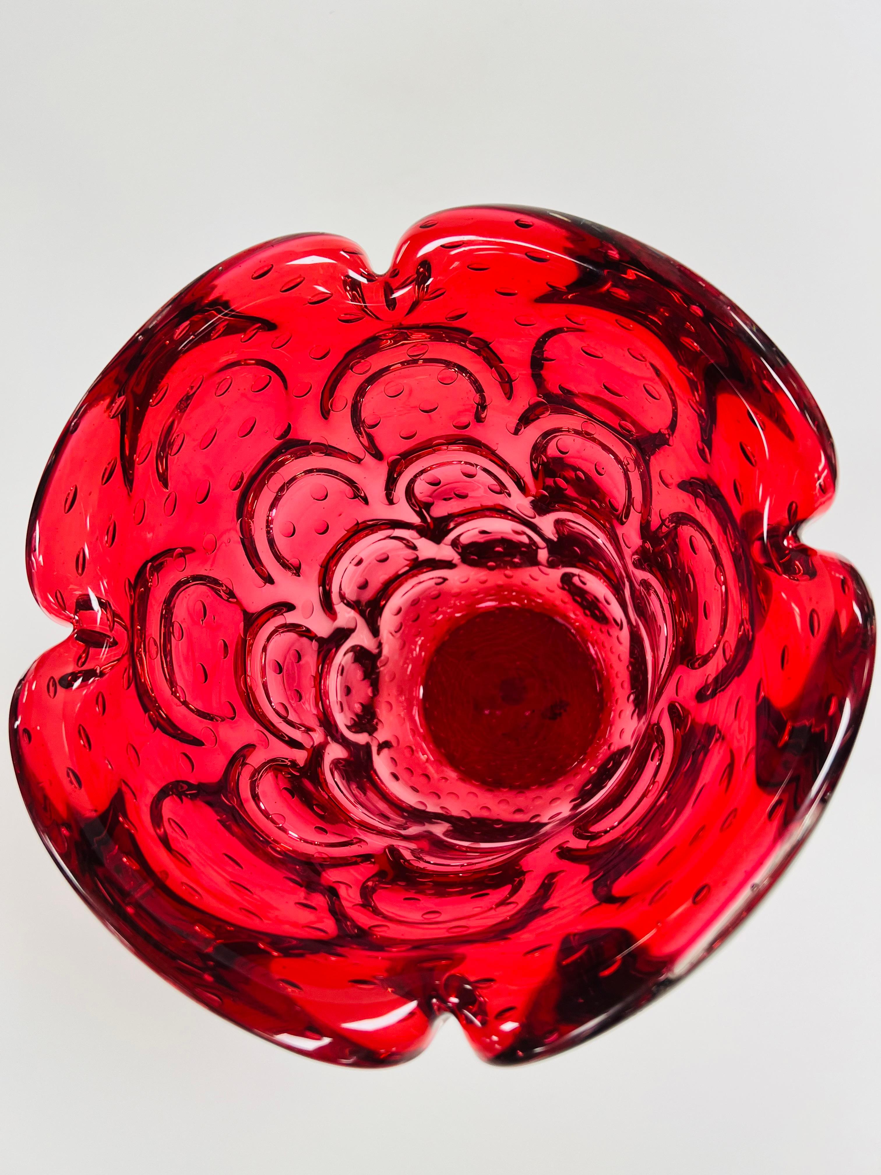 Italian Fratelli Toso large red vase in Murano Glass circa 1950 For Sale