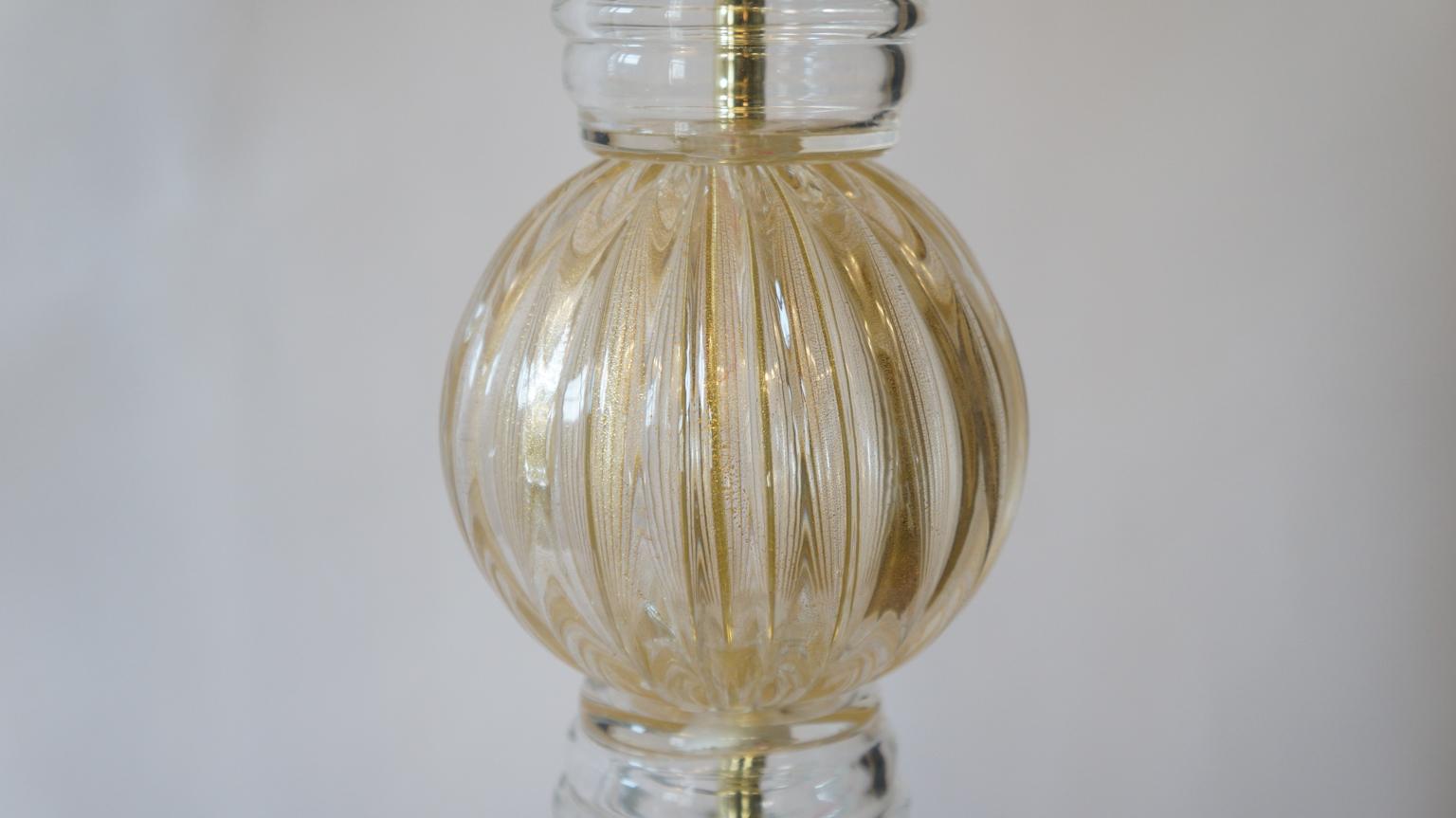 Fin du 20e siècle Deux lampes de table en verre de Murano, Fratelli Toso Mid-Century Modern Crystal Gold, 1974 en vente