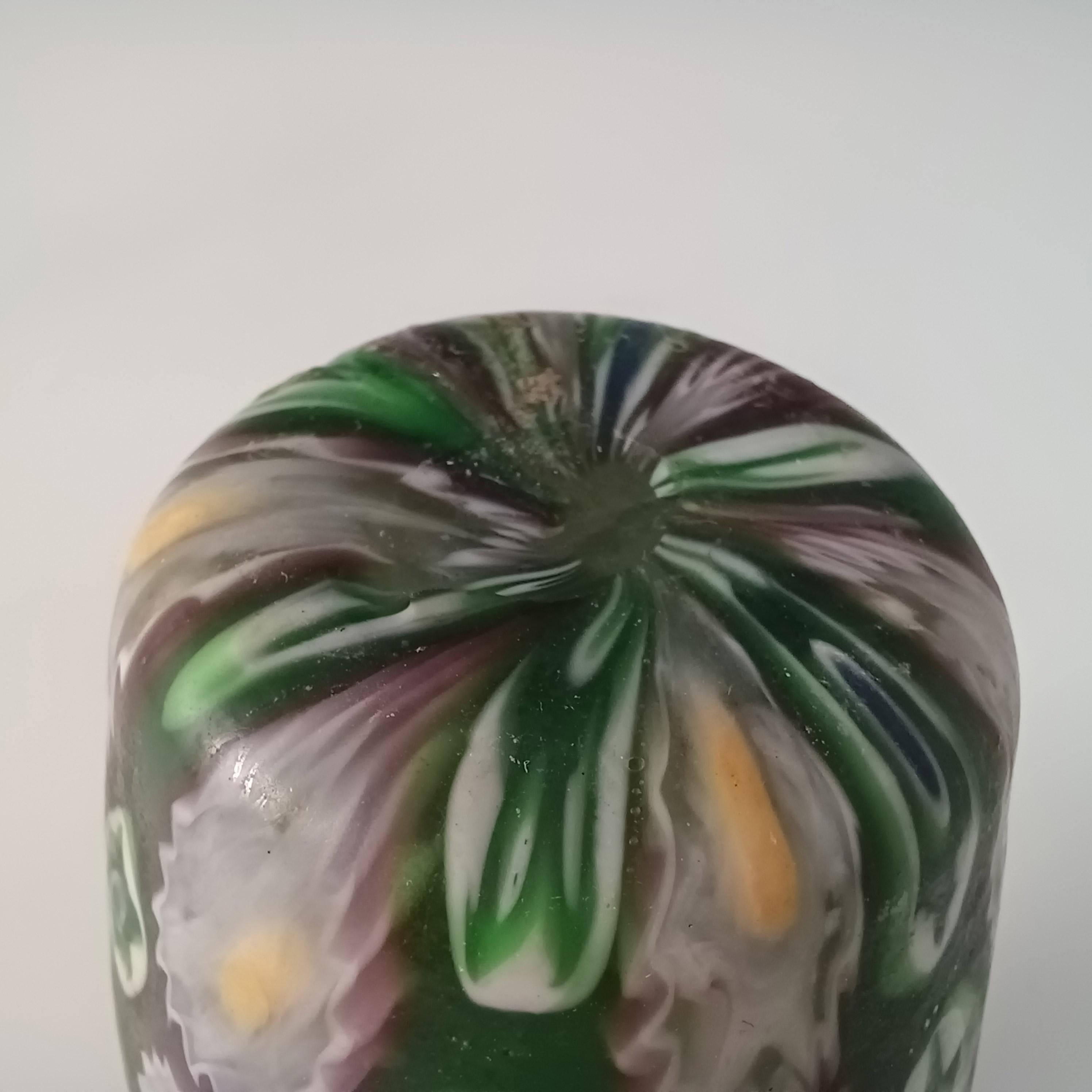 Fratelli Toso Millefiori Canes Murano Green & Purple Glass Vase In Good Condition For Sale In Bolton, GB