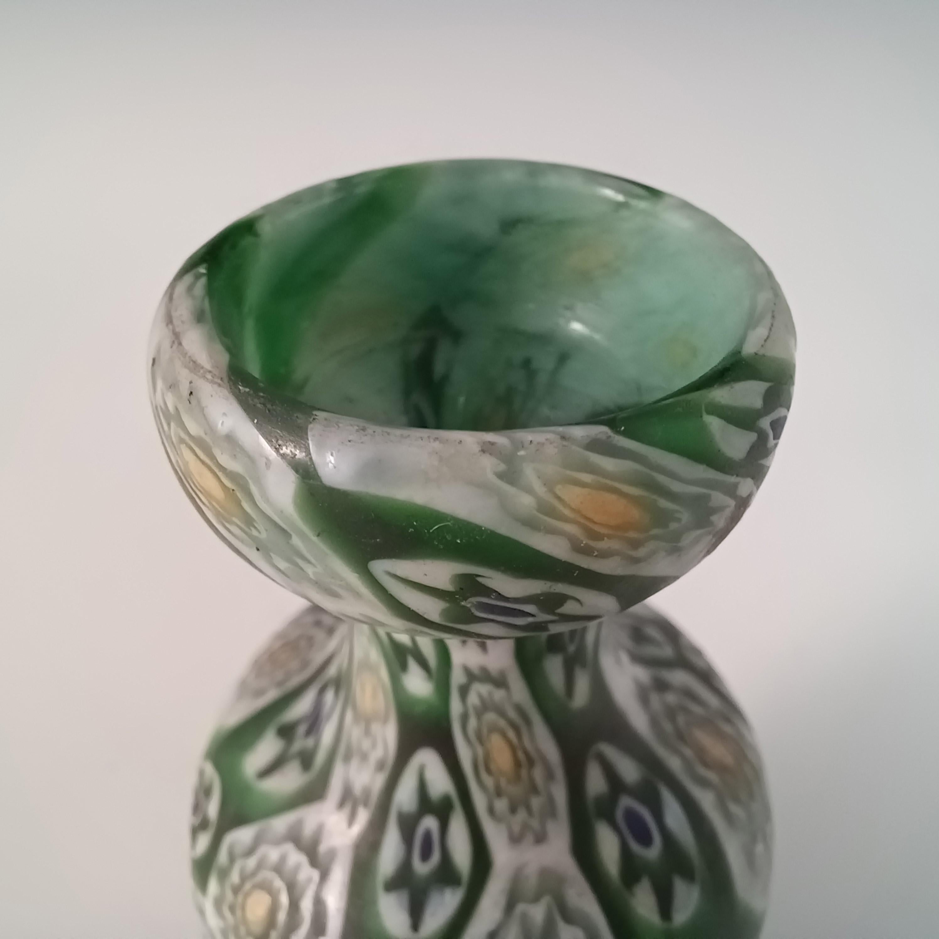 Hand-Crafted Fratelli Toso Millefiori Canes Murano Green & White Glass Vase For Sale