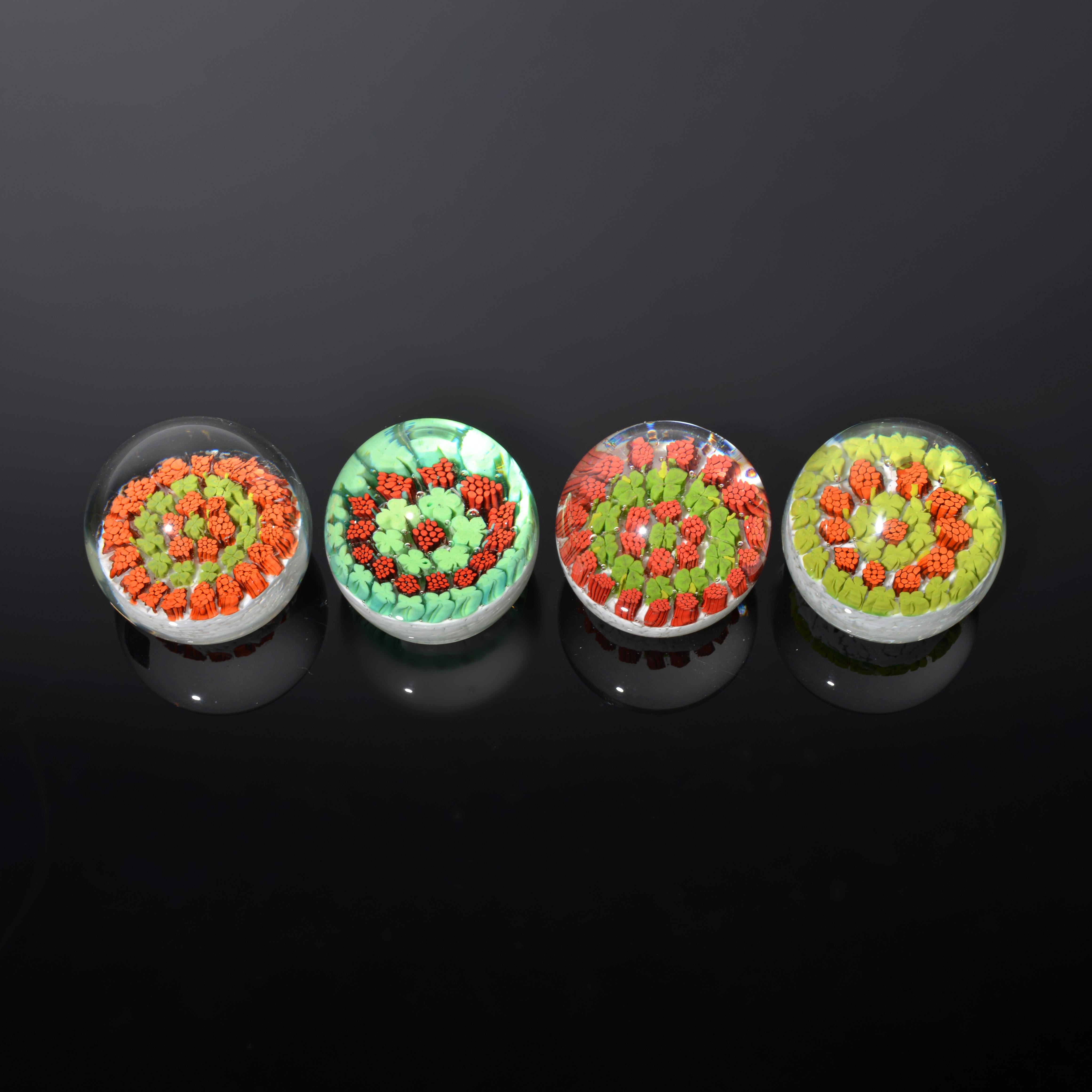 Mid-Century moderno Fratelli Toso MILLEFIORI Fermacarte, Collection'S Pina in vendita