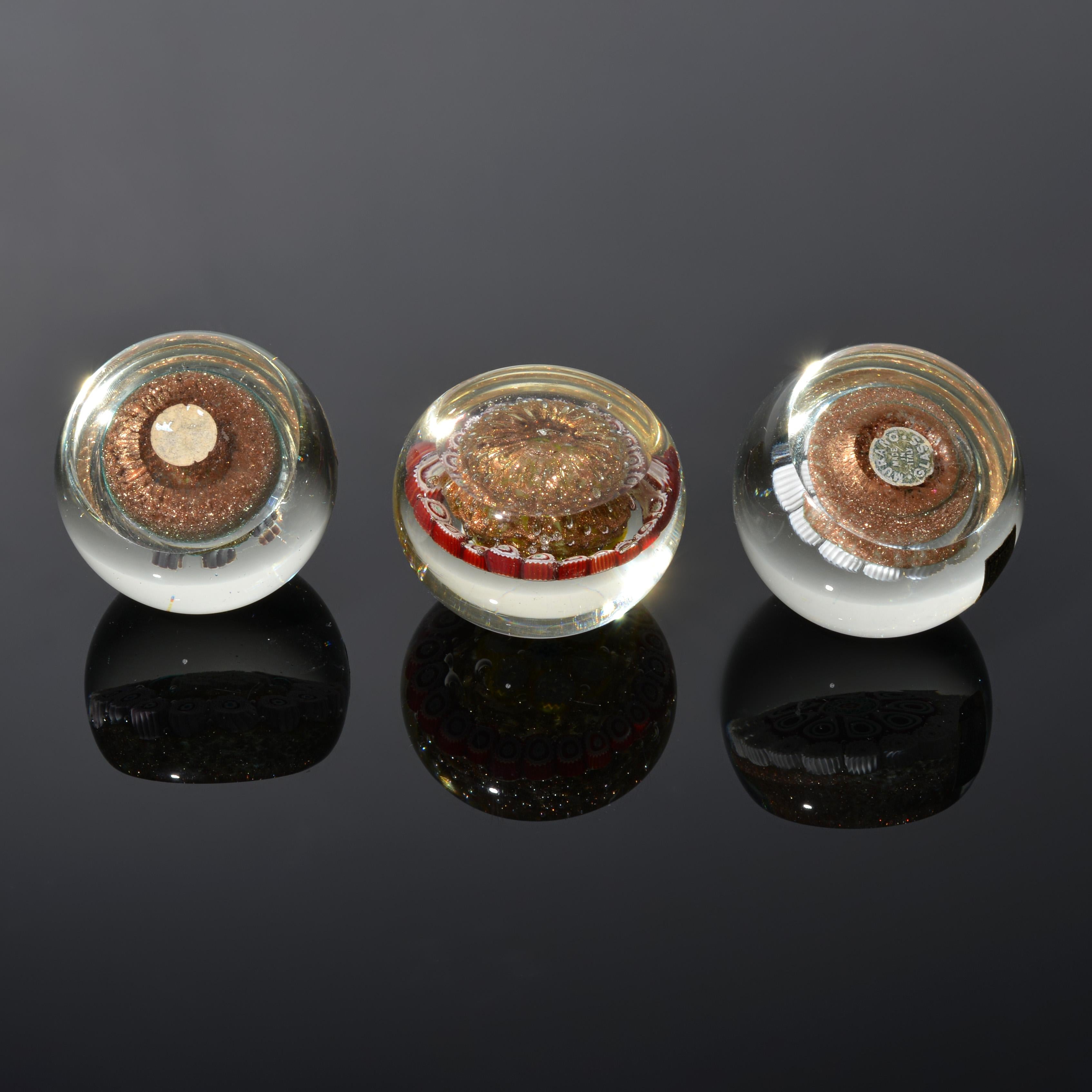 XX secolo Fratelli Toso MILLEFIORI Fermacarte, Collection'S Pina in vendita