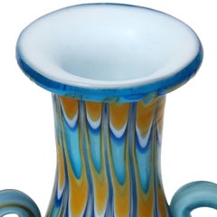 Jarrón de cristal artístico italiano «Fratelli Toso Murano Antique Fenicio», en azul, naranja y blanco